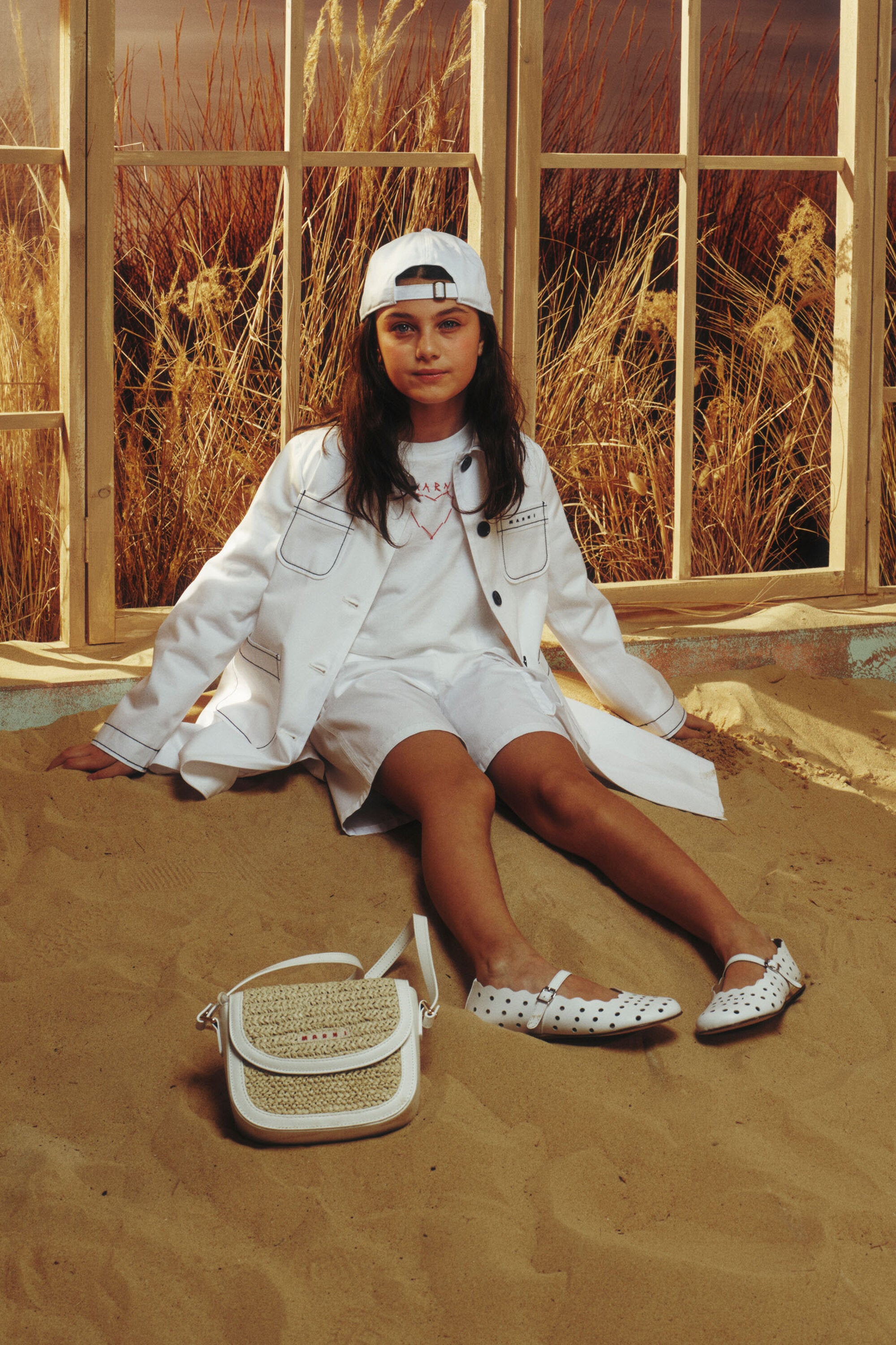 ロゴ付きショルダーバッグ Smile