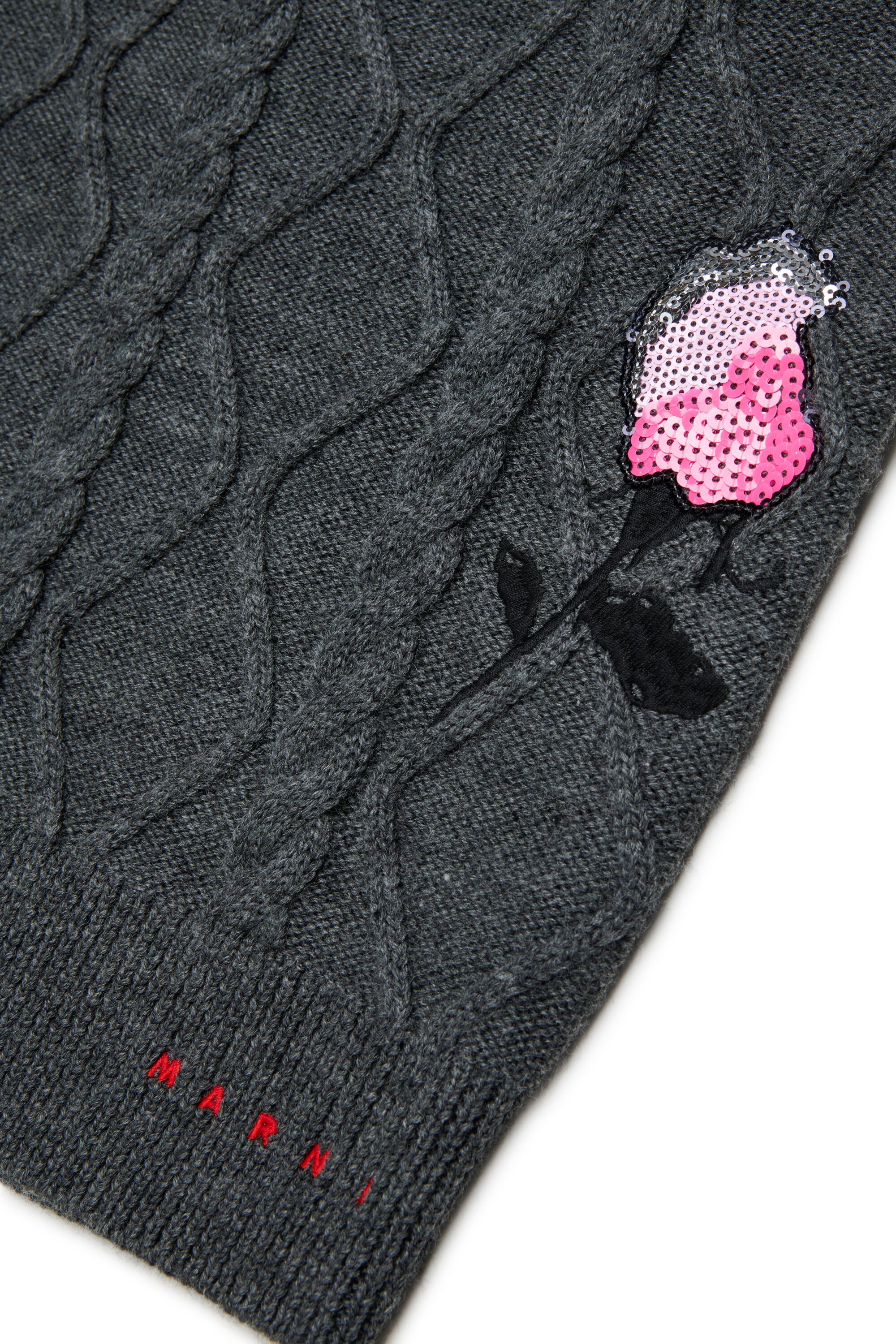 Cable-knit skirt with embroidery