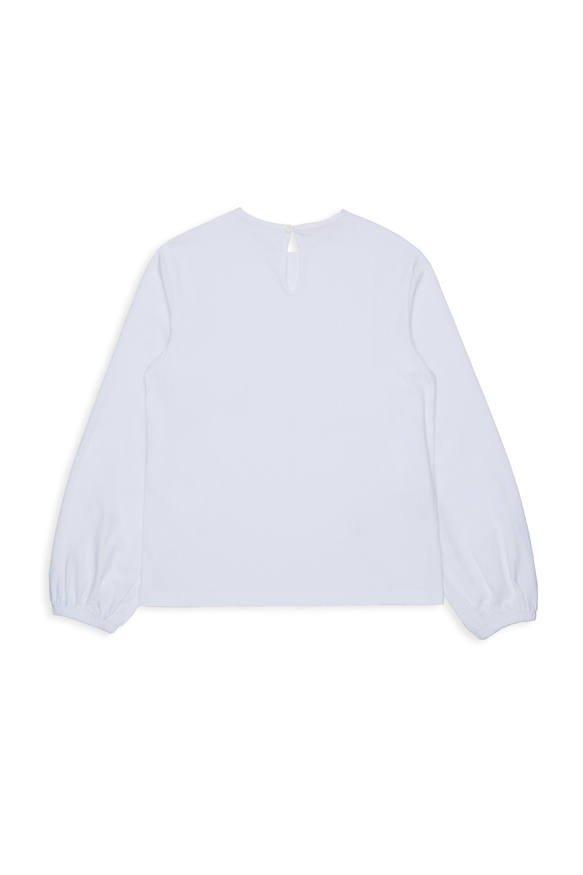 フロントにデザインが施された長袖Tシャツ