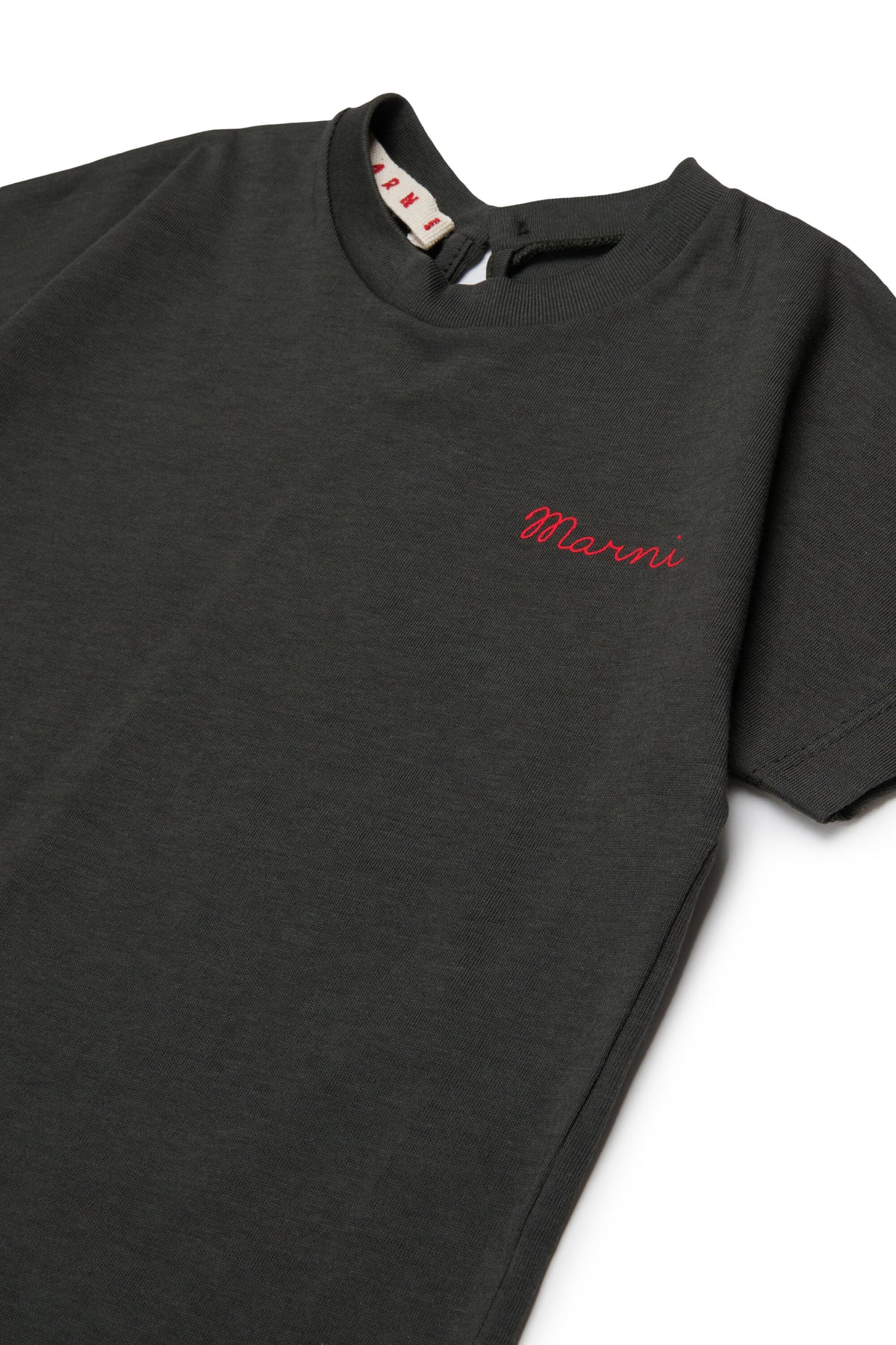ロゴ入りTシャツ