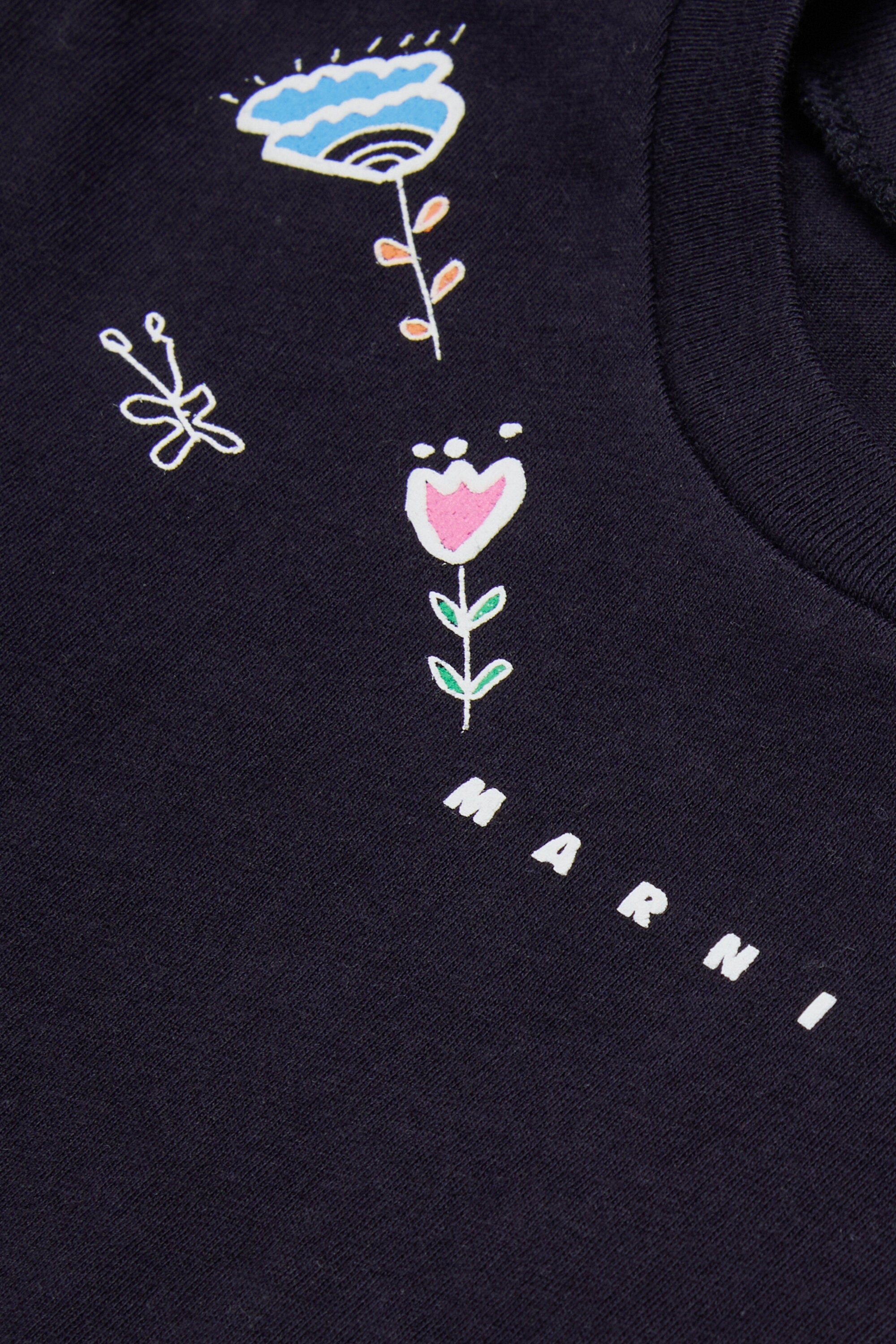 ロゴ入り長袖Tシャツ