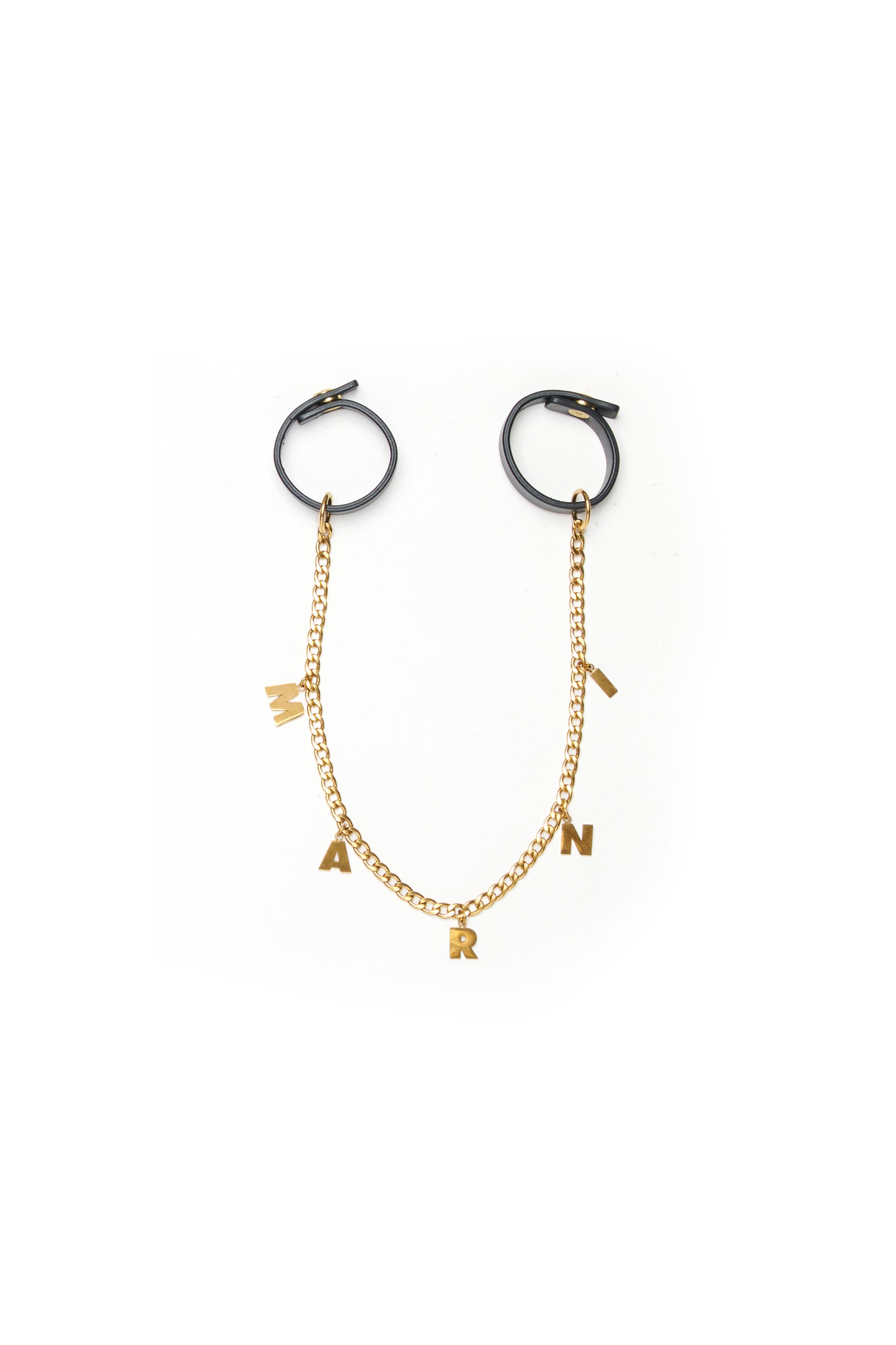 Charm with dangling letters