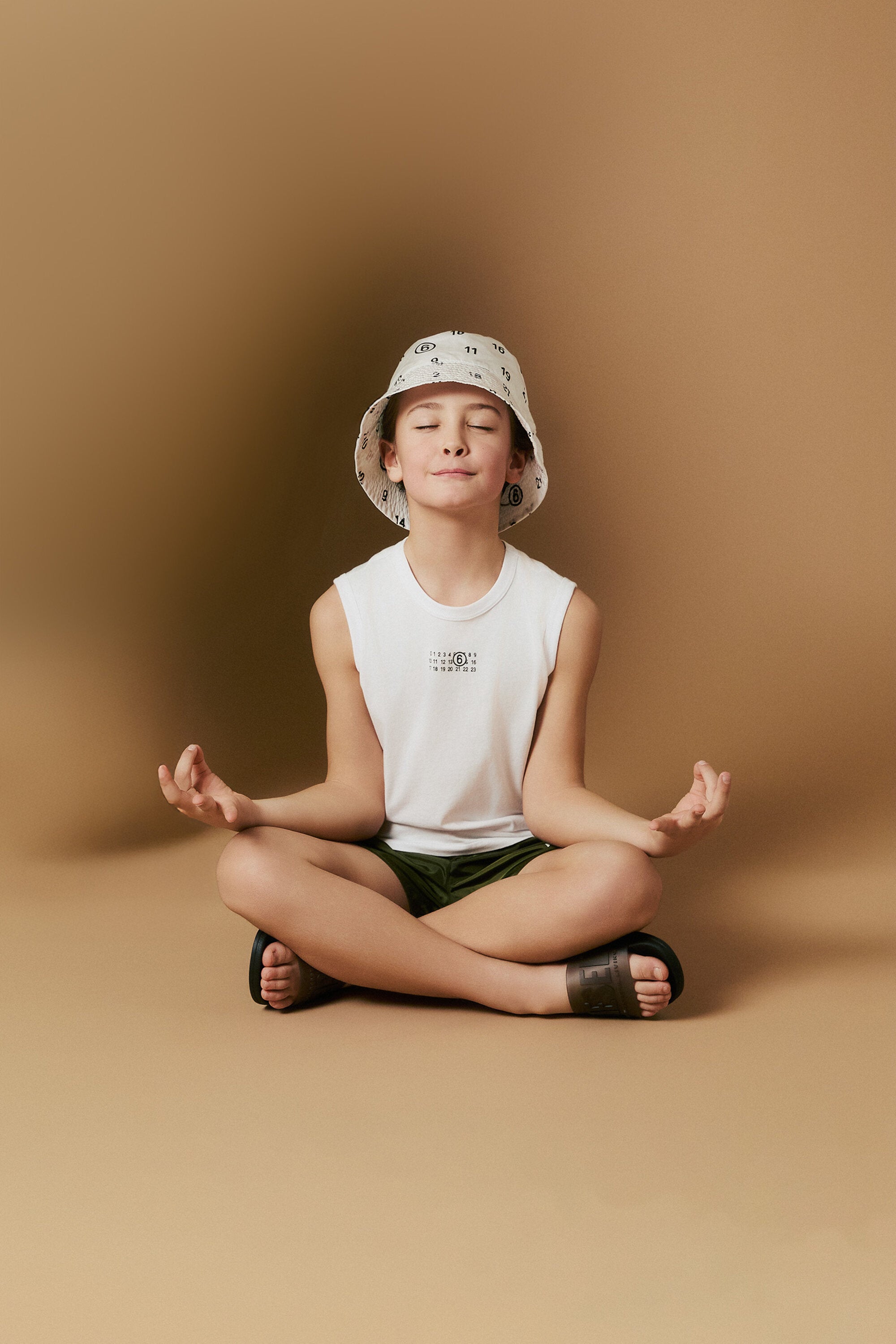 ノースリーブ Tシャツ