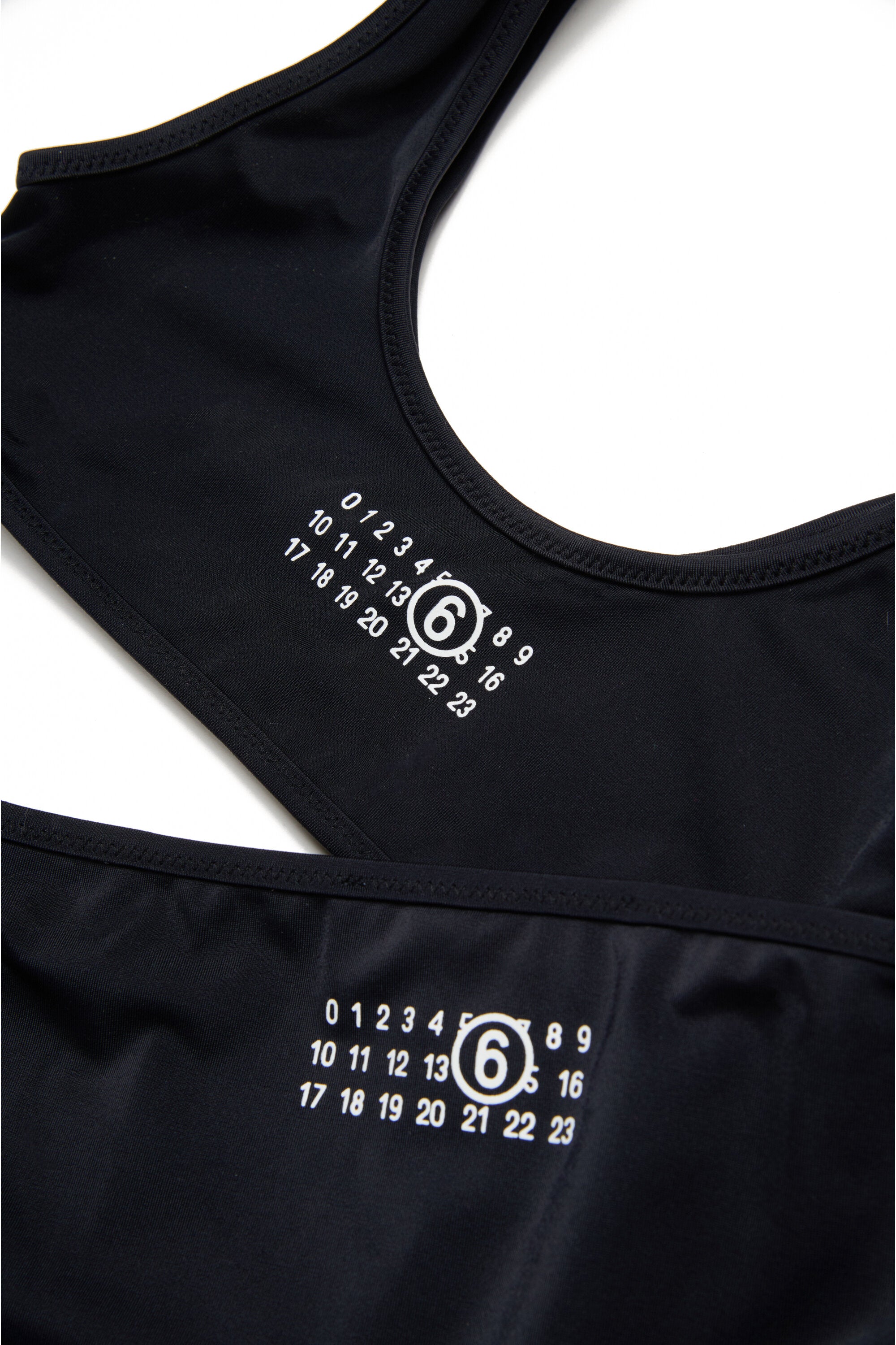 数字ロゴビキニ水着