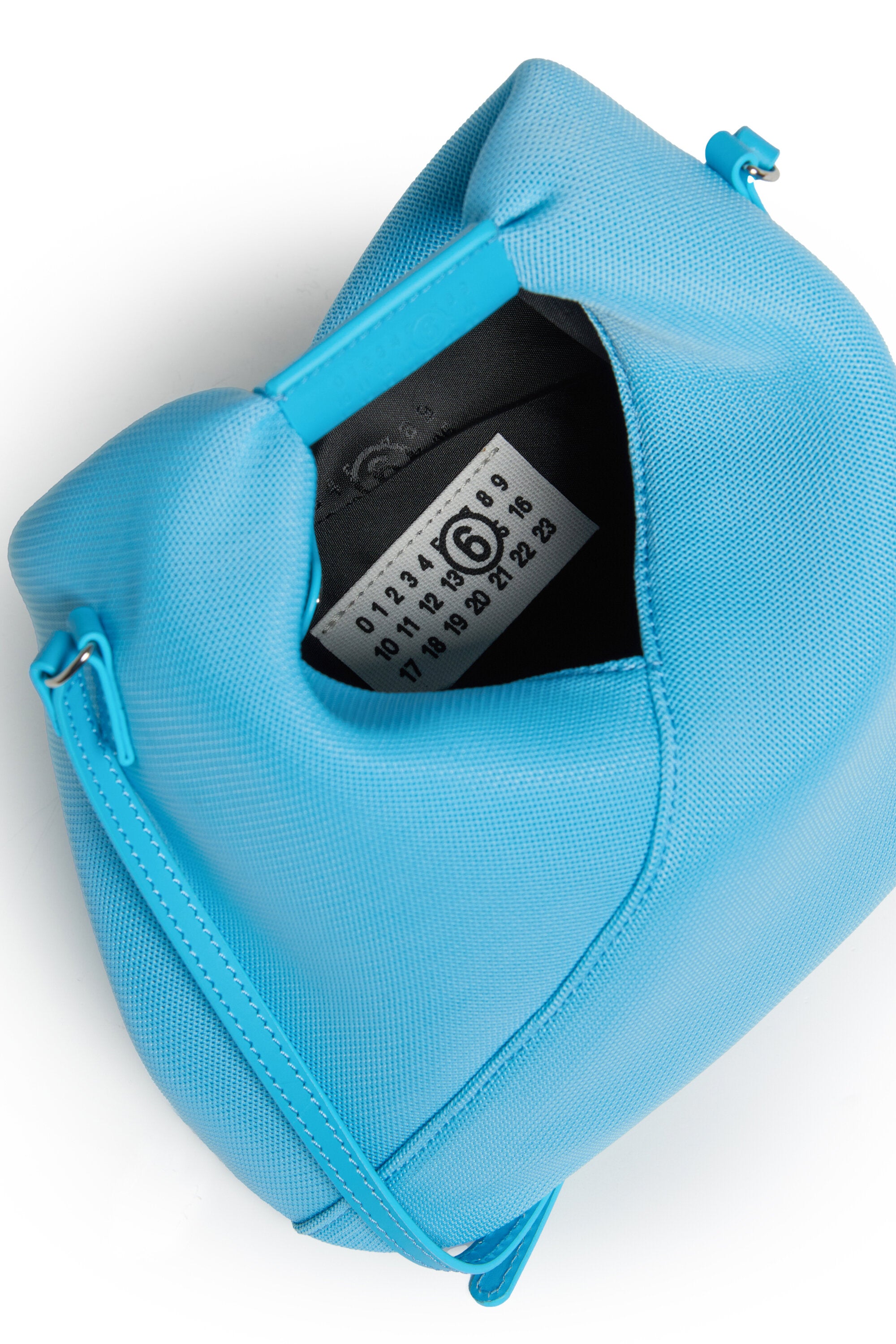 ロゴ入りショルダーバッグ