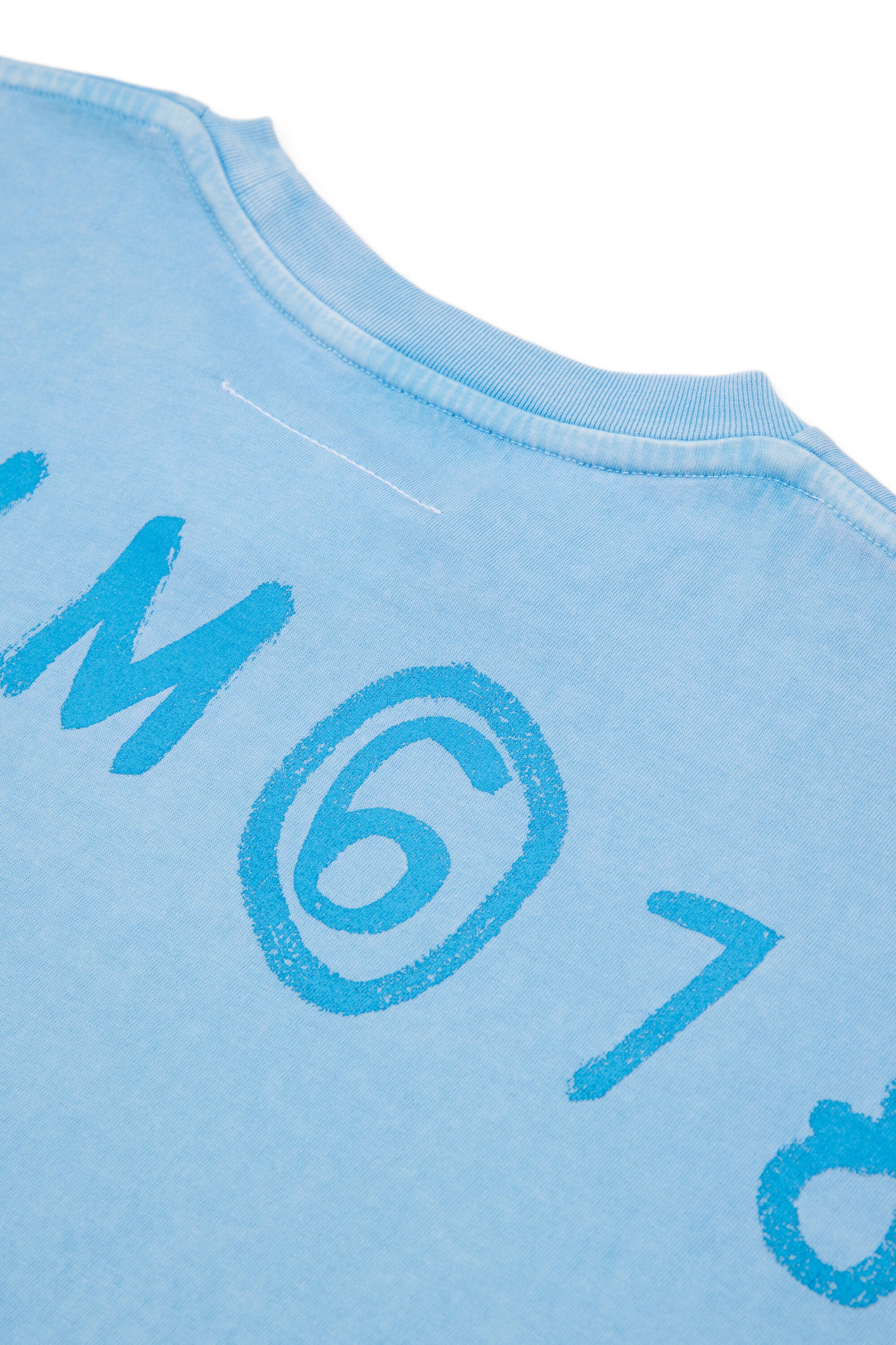 ロゴ付きクルーネックTシャツ