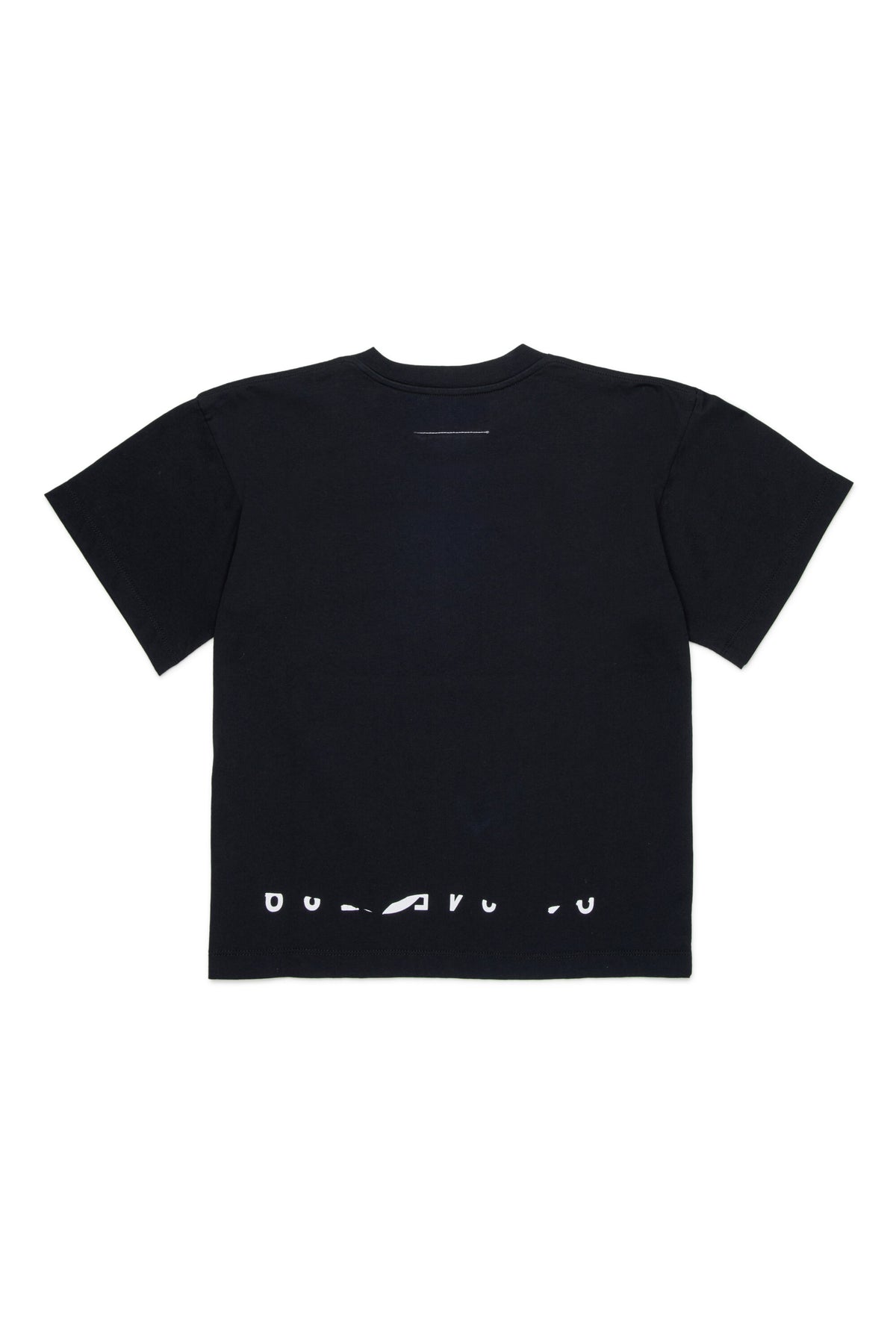 ロゴ入りTシャツ