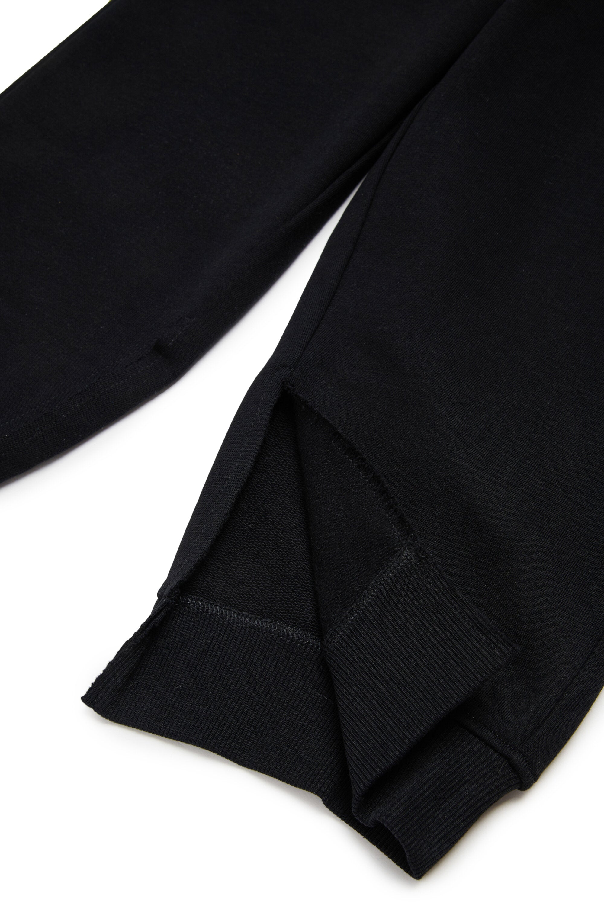 ロゴ入りスウェットパンツ