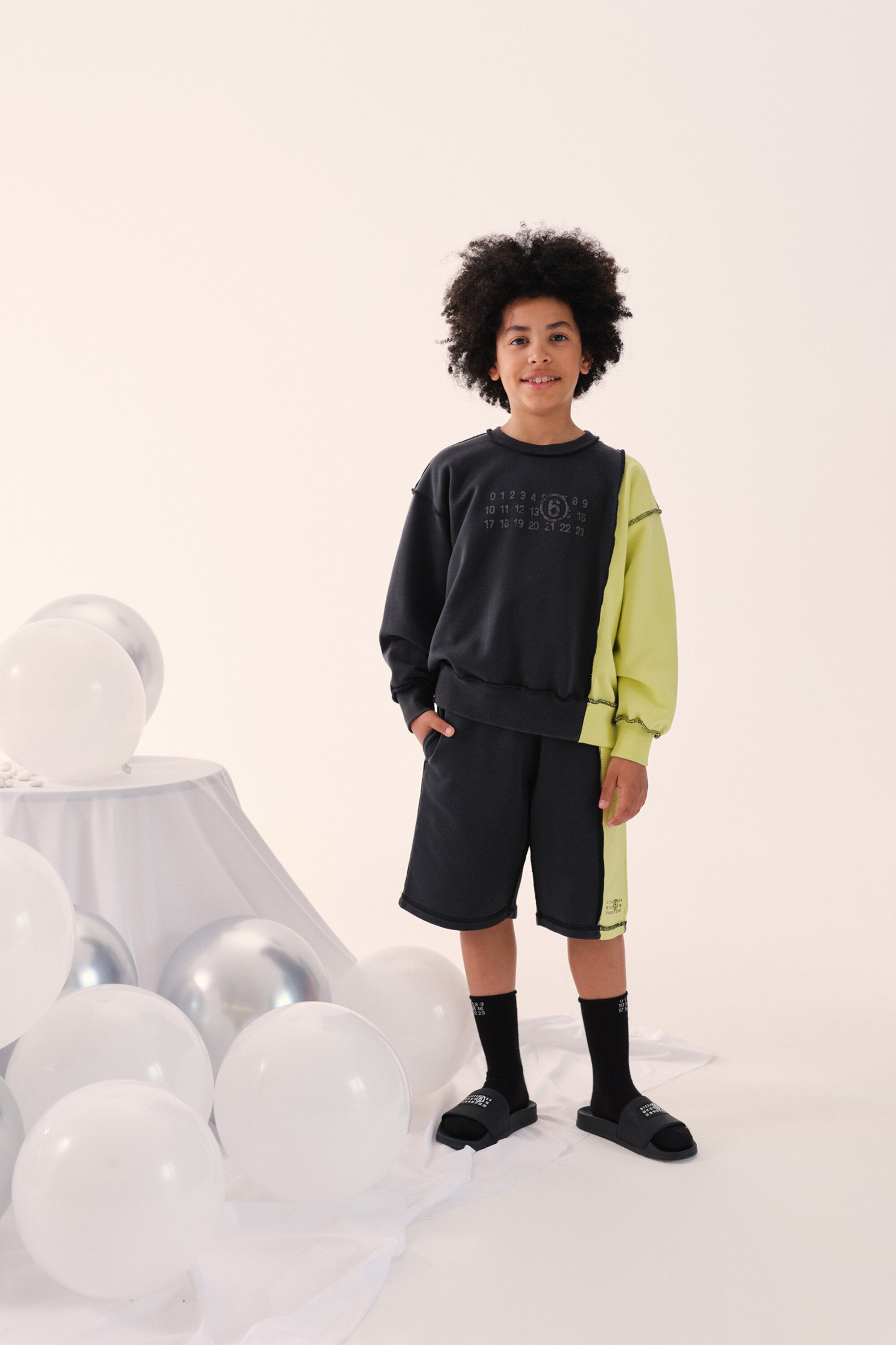 Crew neck sweatshirt with logo