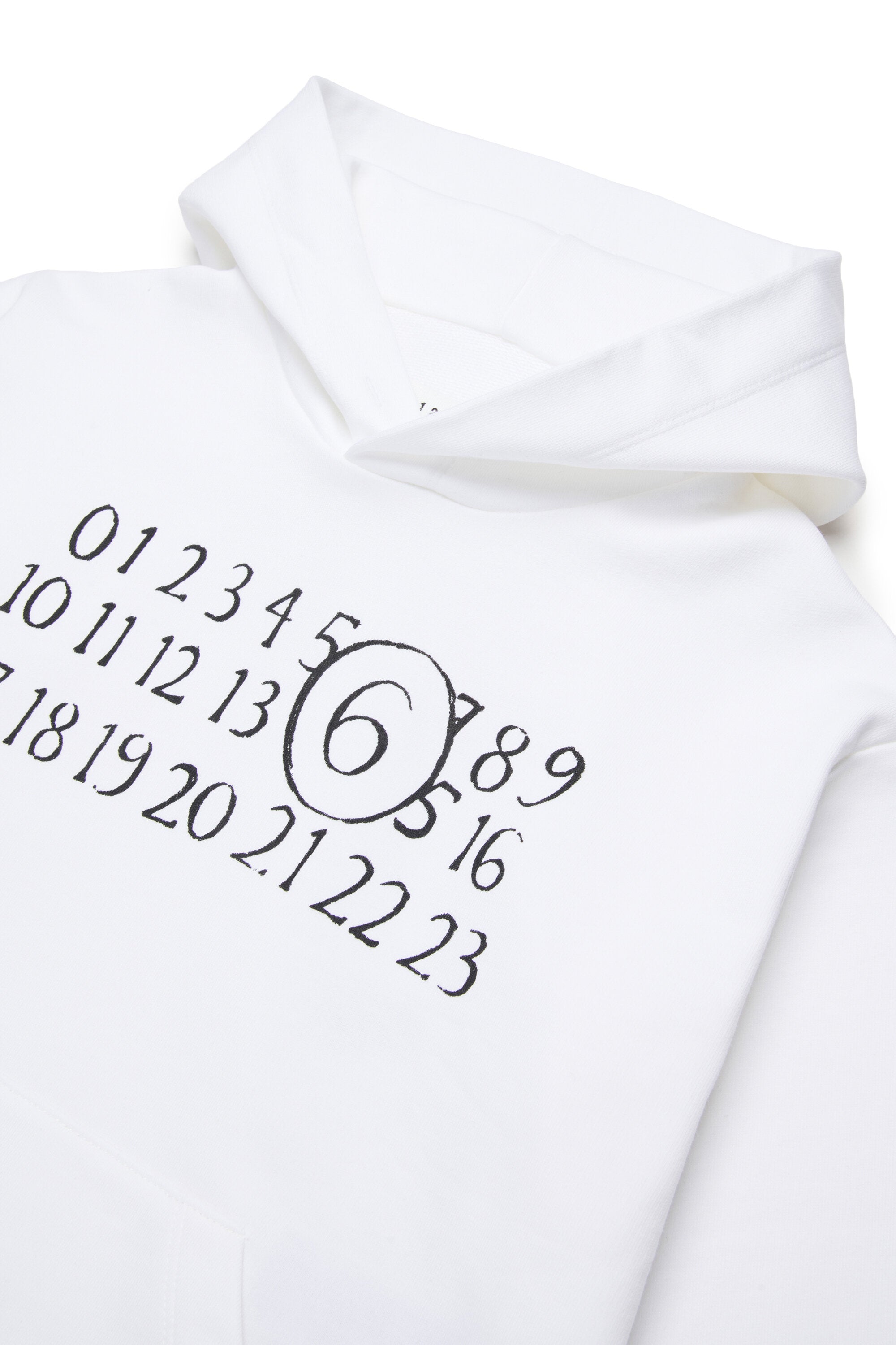 ロゴ入りフーディー