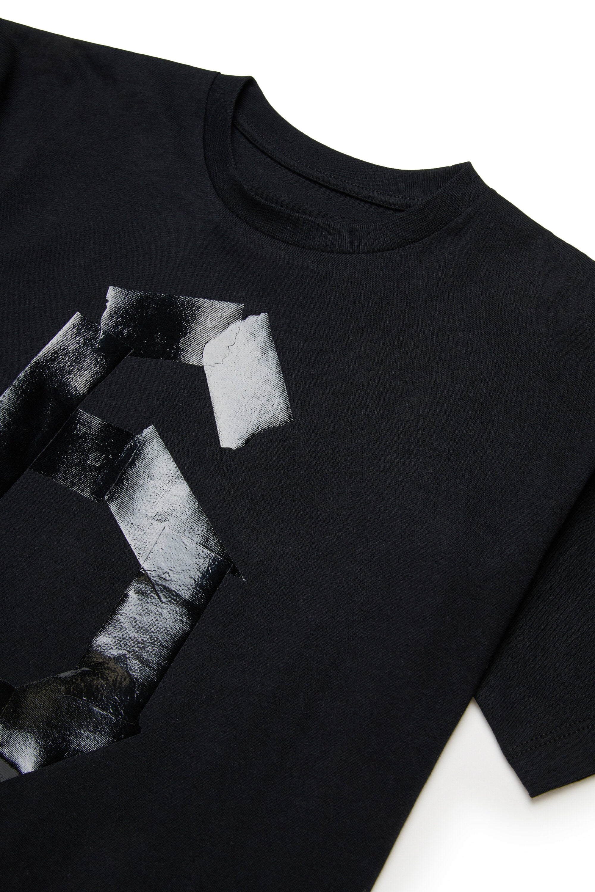 フロントプリントTシャツ