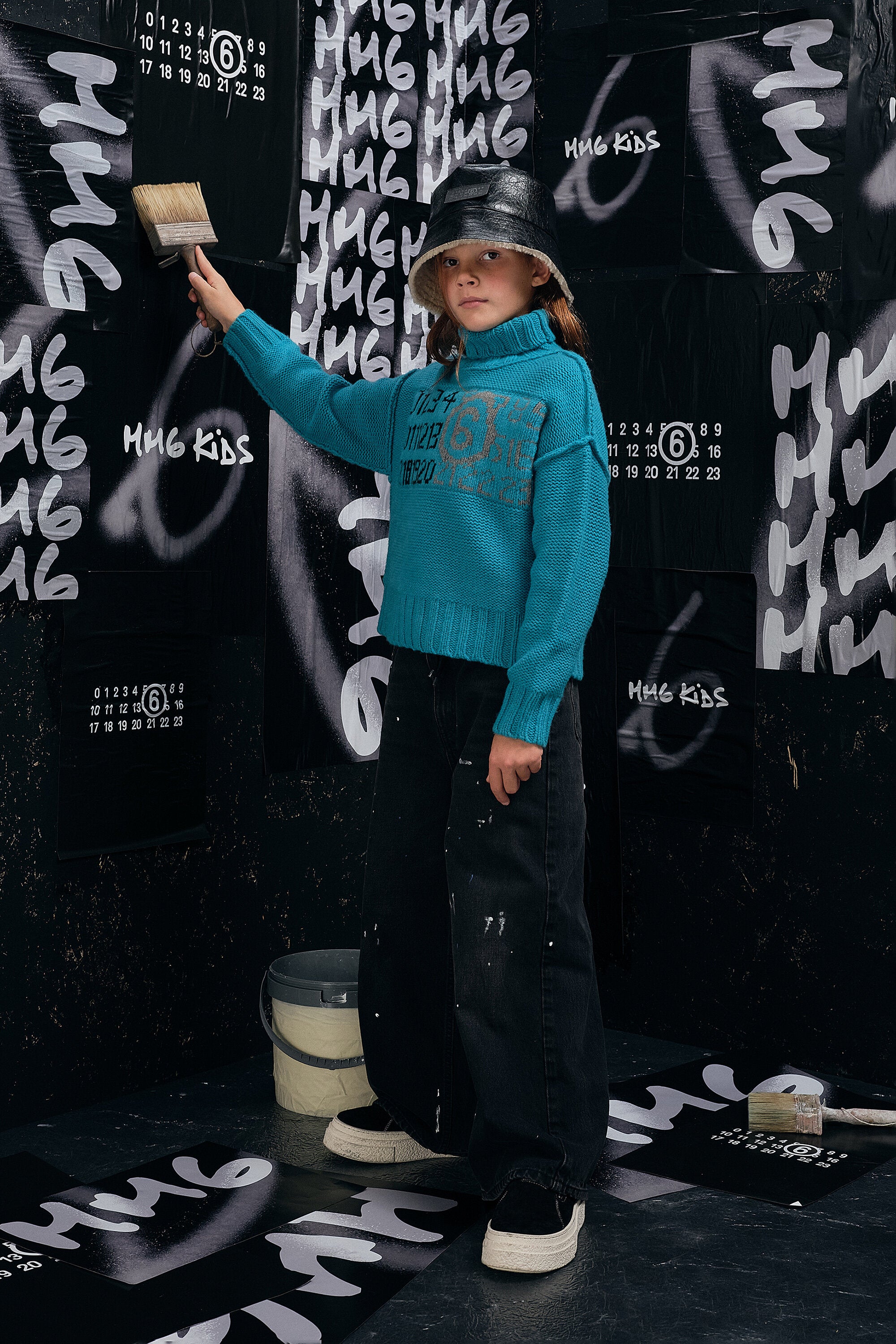 Turtleneck with logo