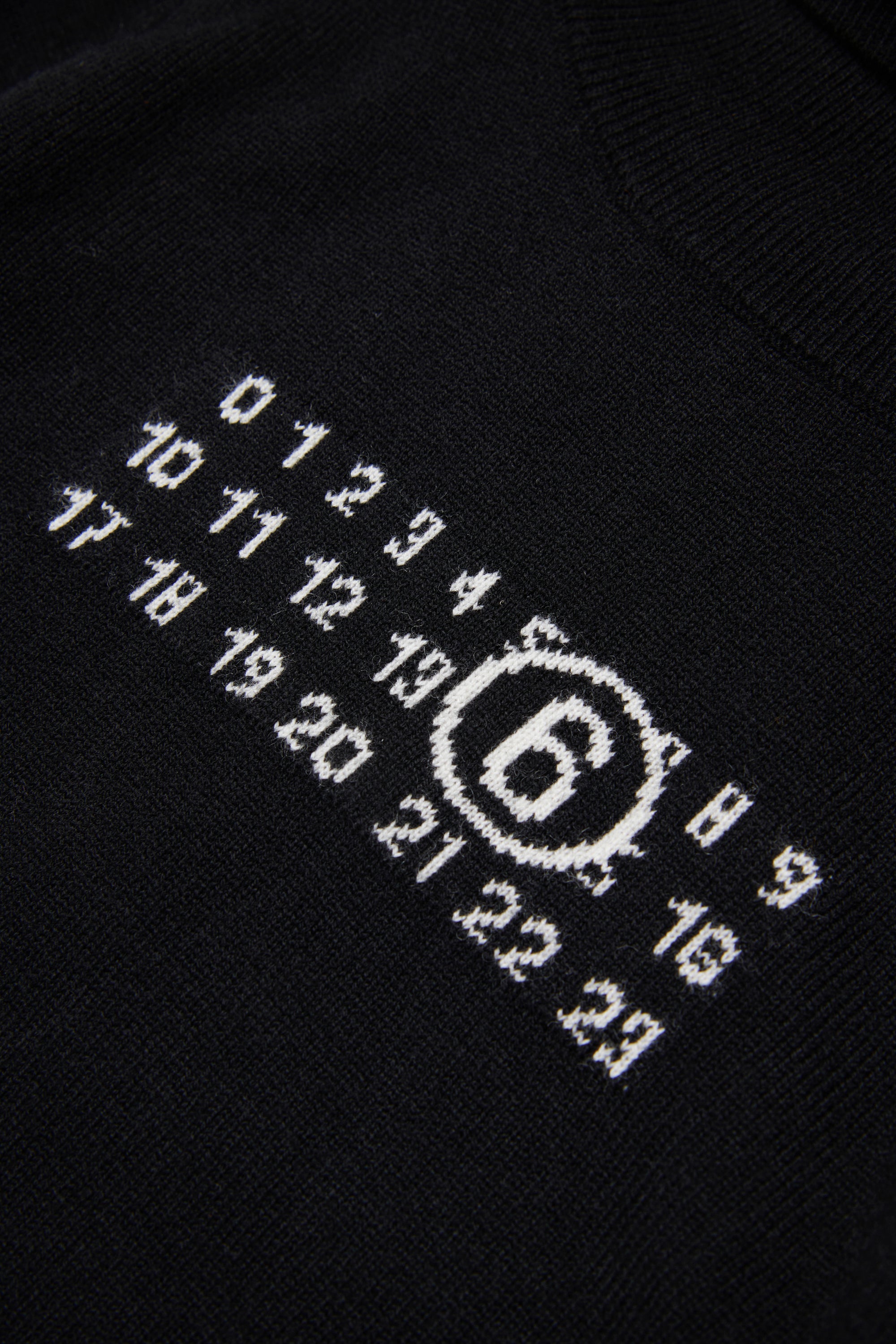 Turtleneck with logo