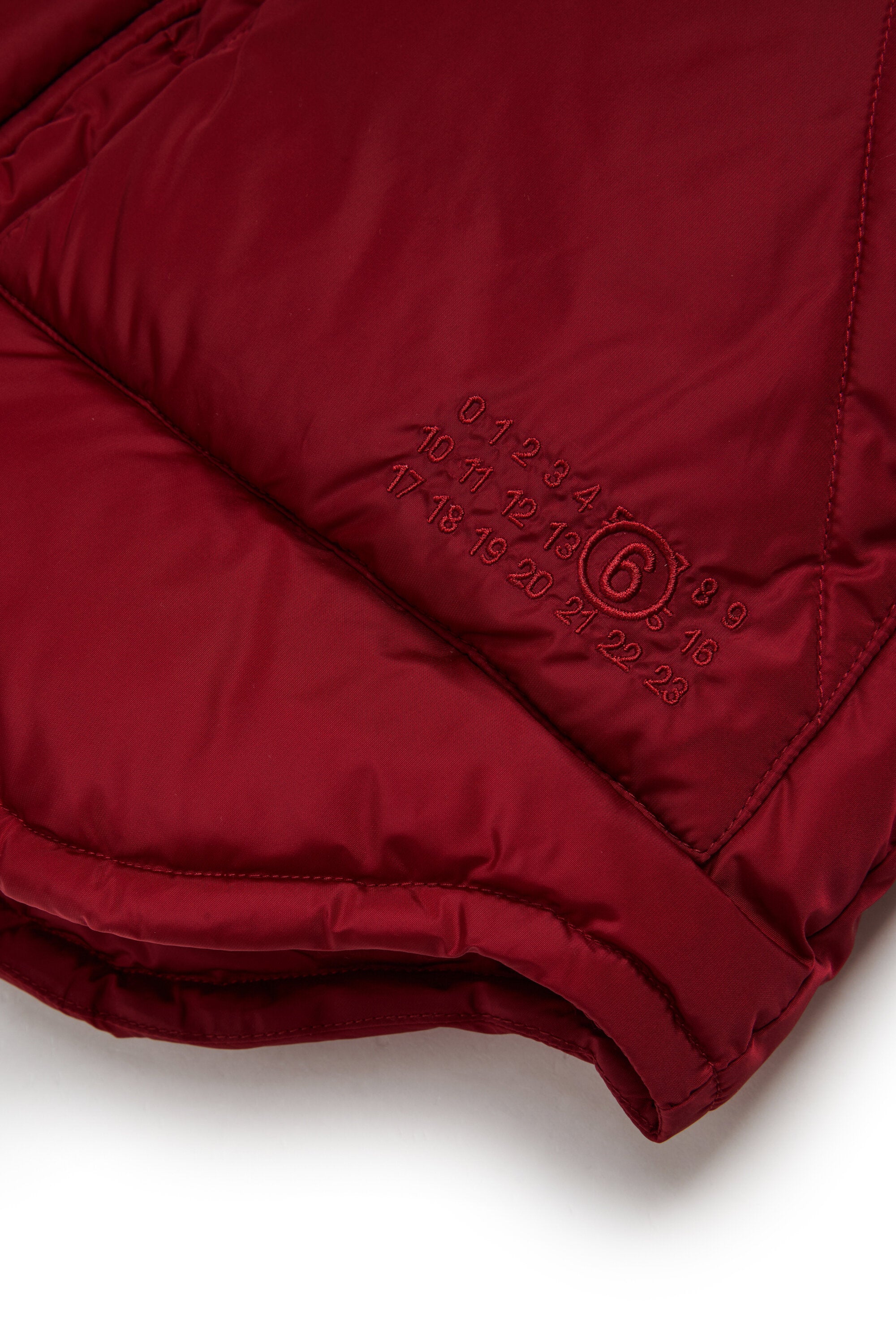 Padded jacket with logo