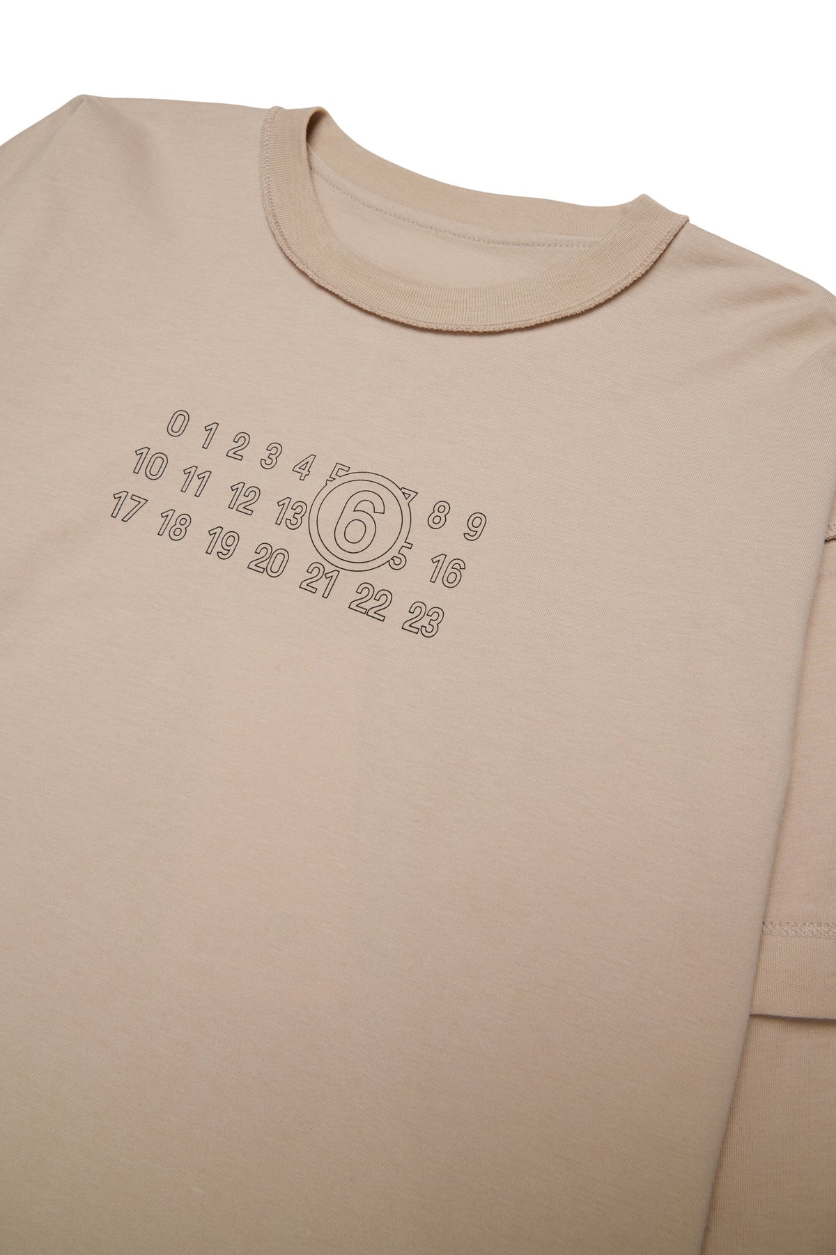 長袖Tシャツ ロゴ付き