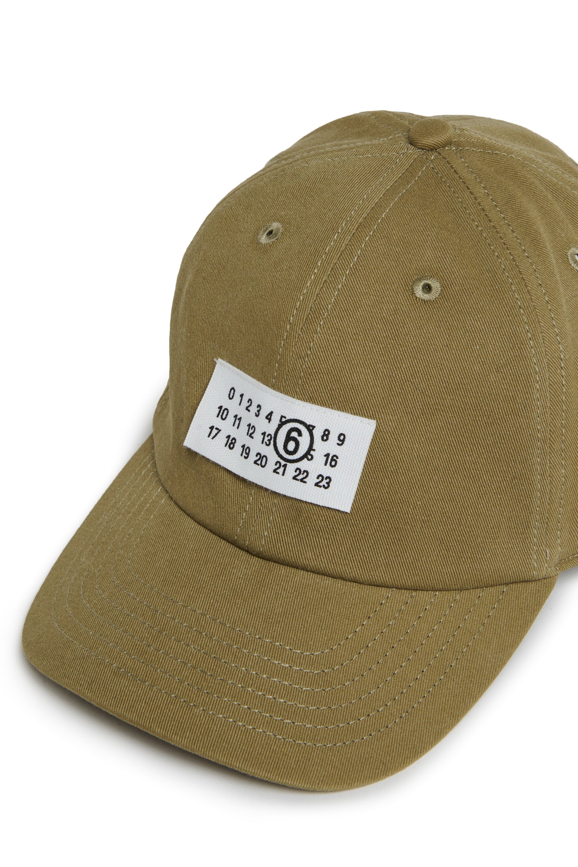 Baseball cap with logo