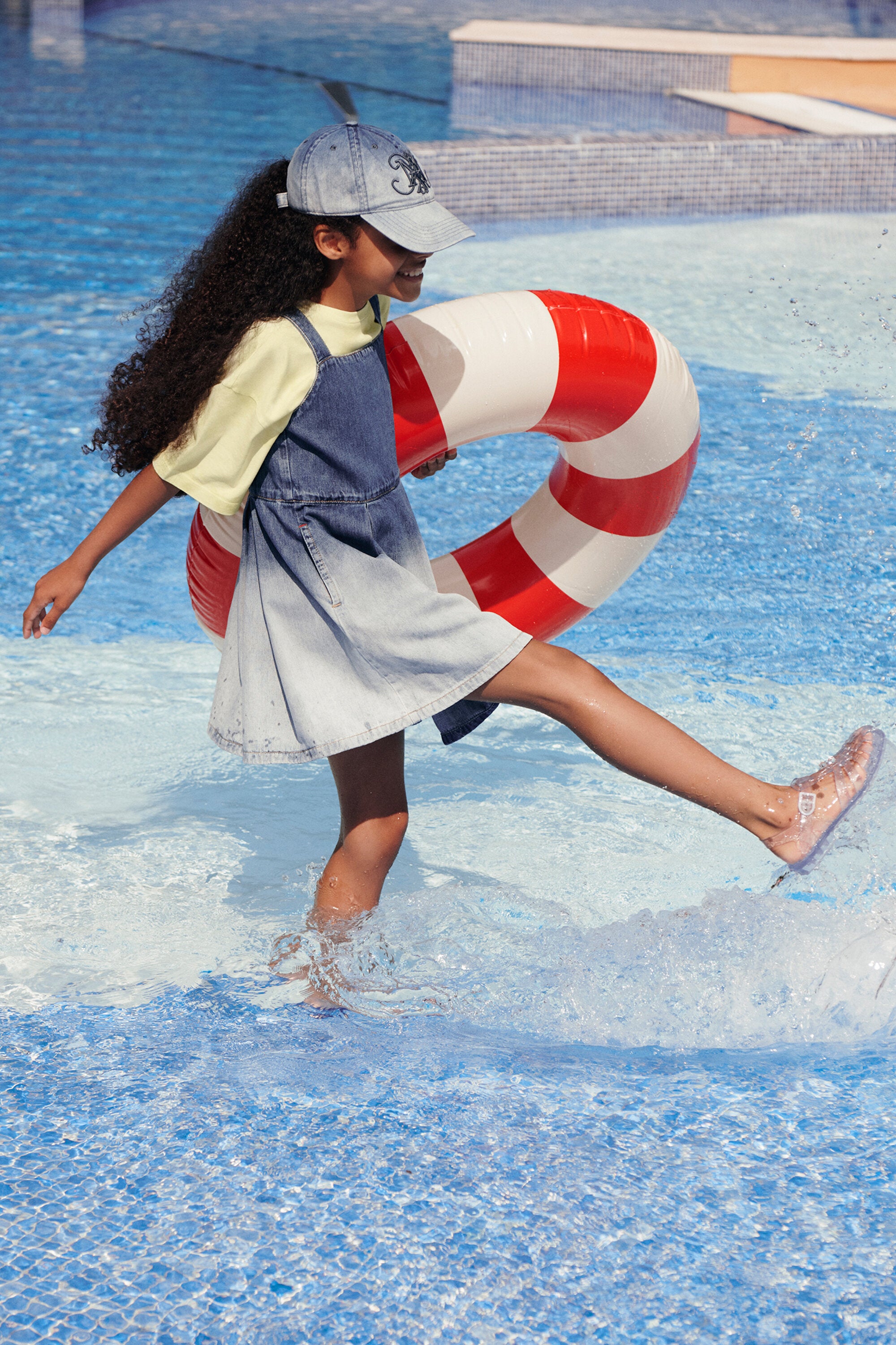 ブリーチ加工デニム・ベースボールキャップ