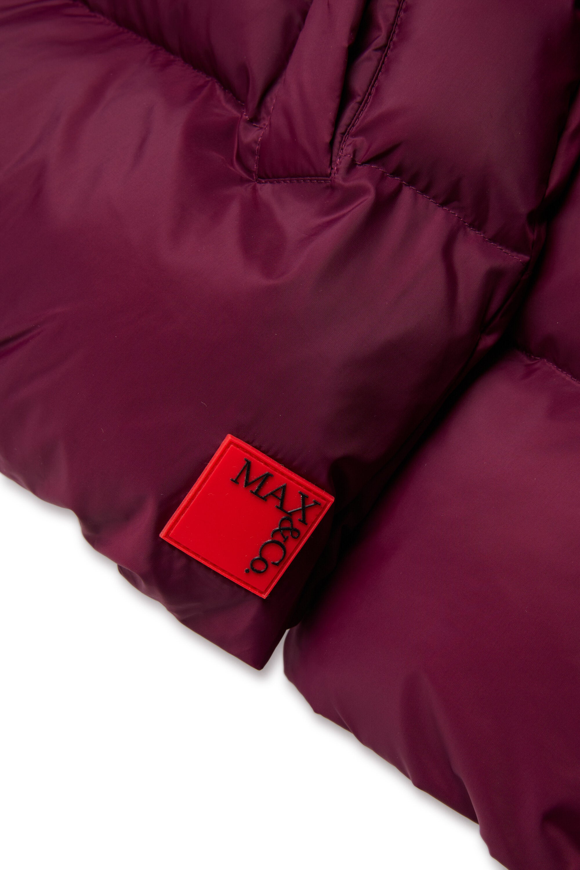 フード付きショート・ジャケット