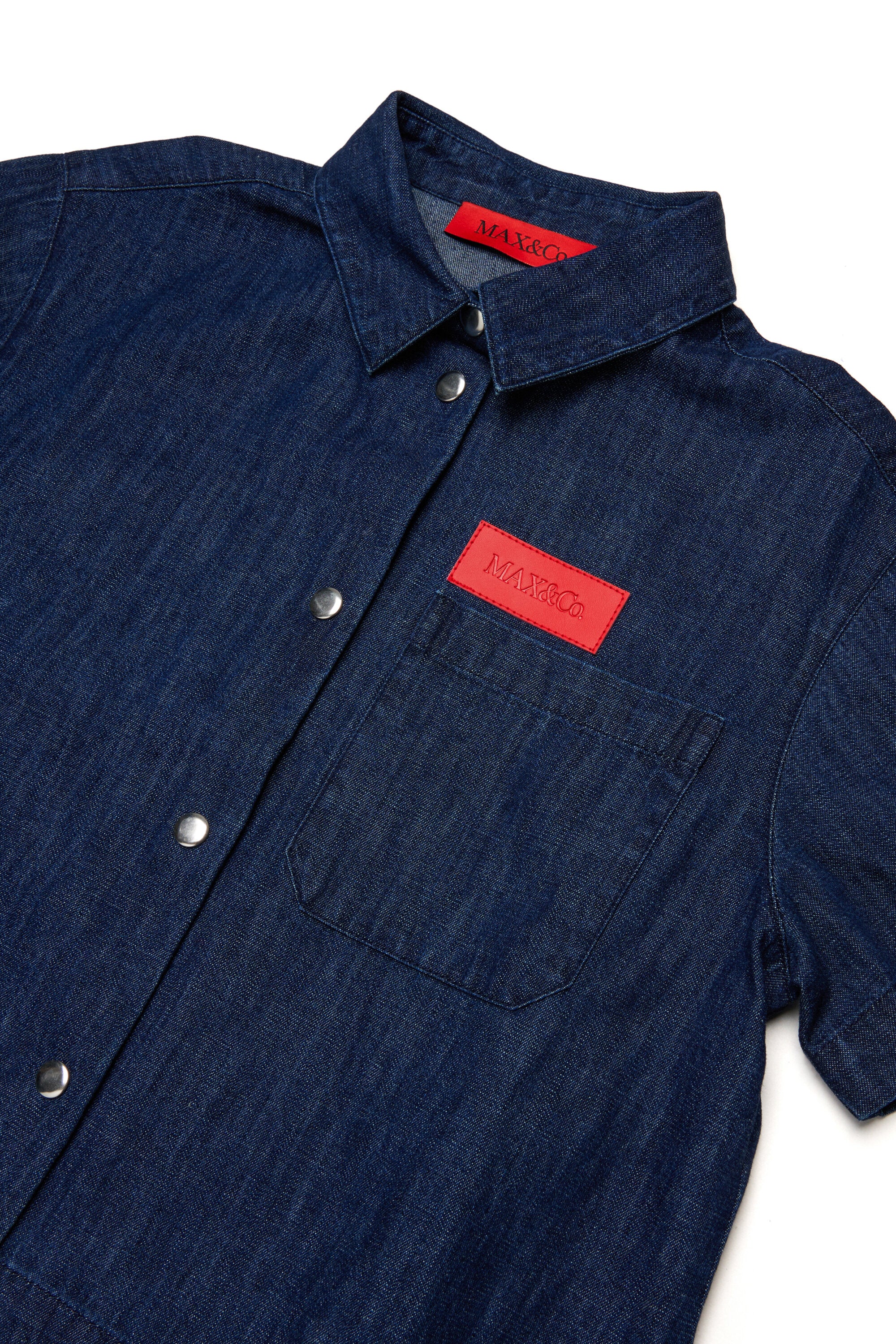 ロゴ入り半袖シャツ