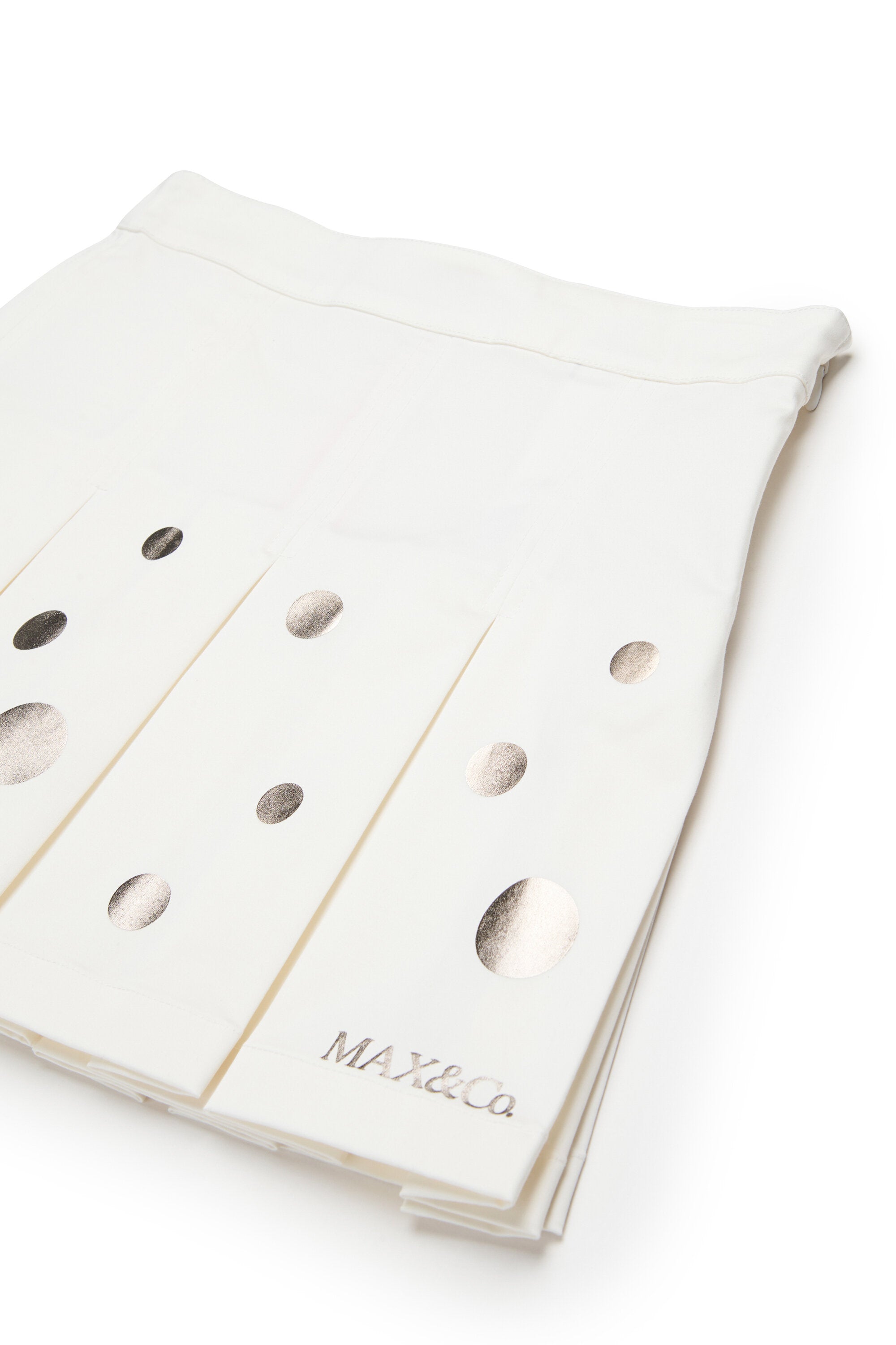 メタリックドット入りプリーツスカート