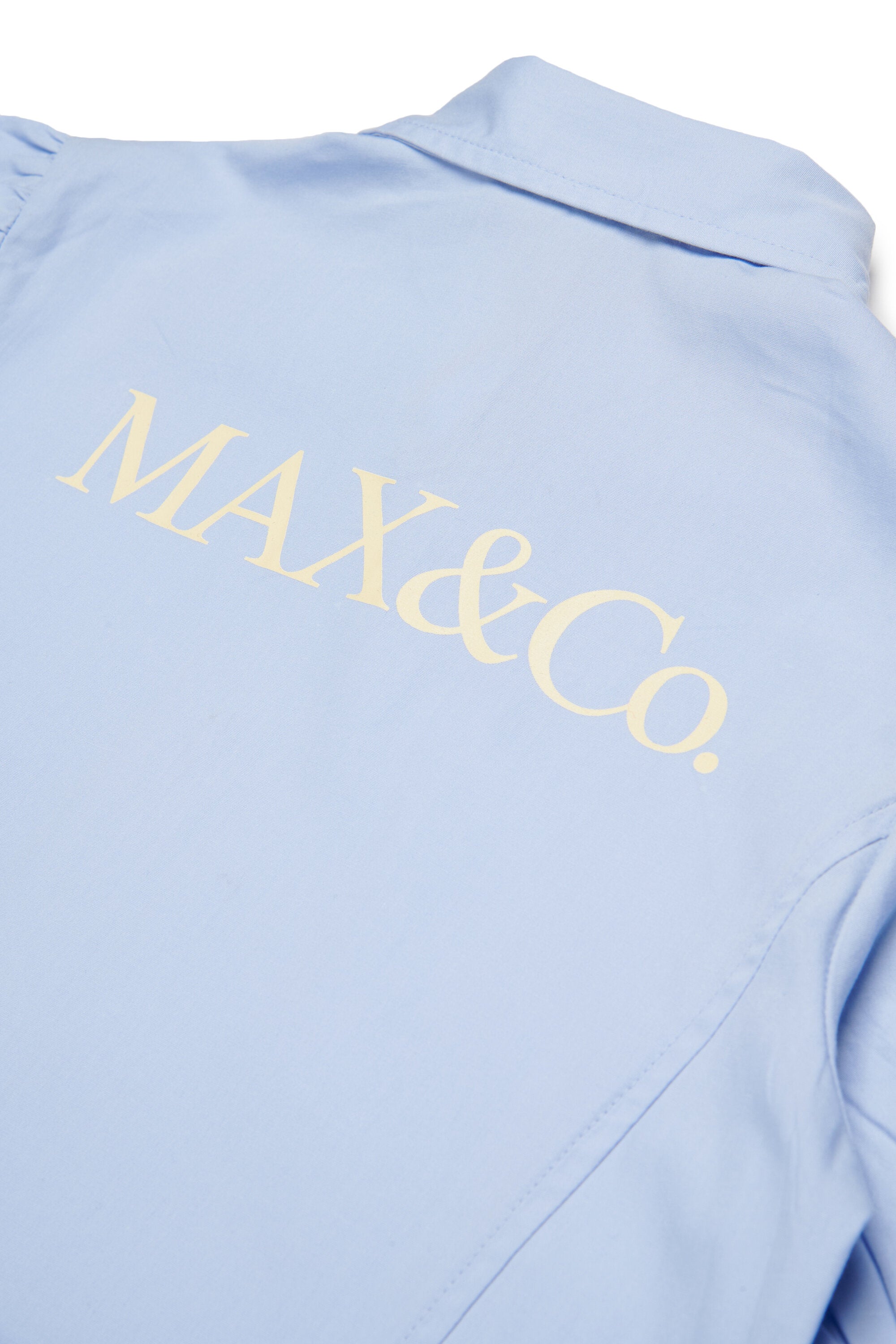 ロゴ入り半袖シャツ