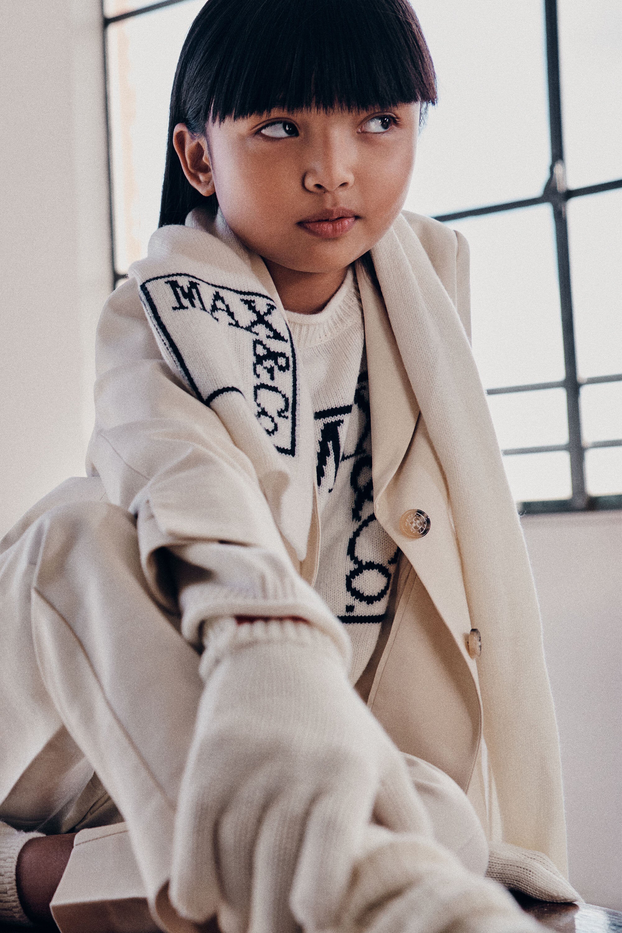 Scarf with logo