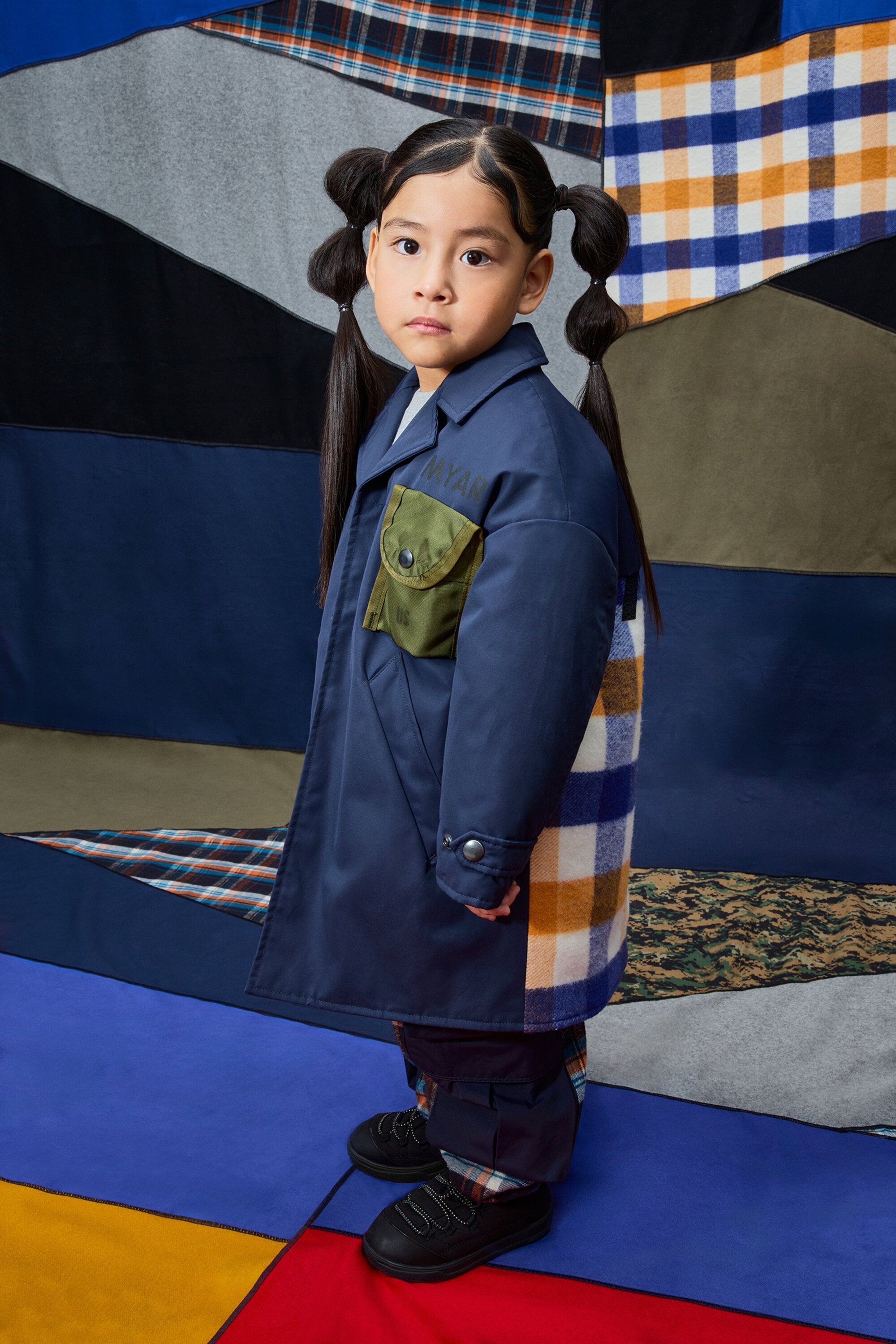 Trench with compass pocket