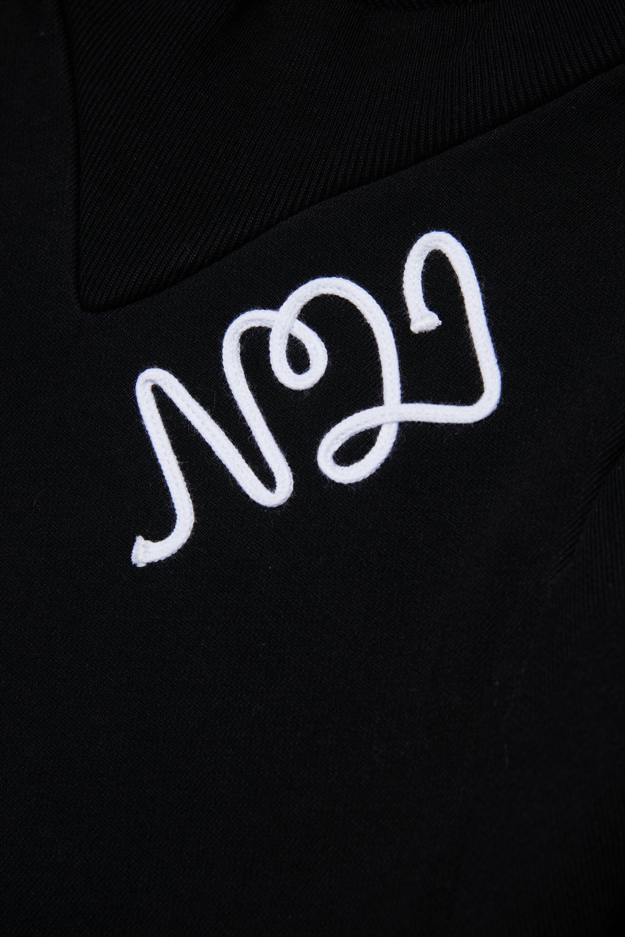 筆記体ロゴのスウェットシャツ・マキシドレス