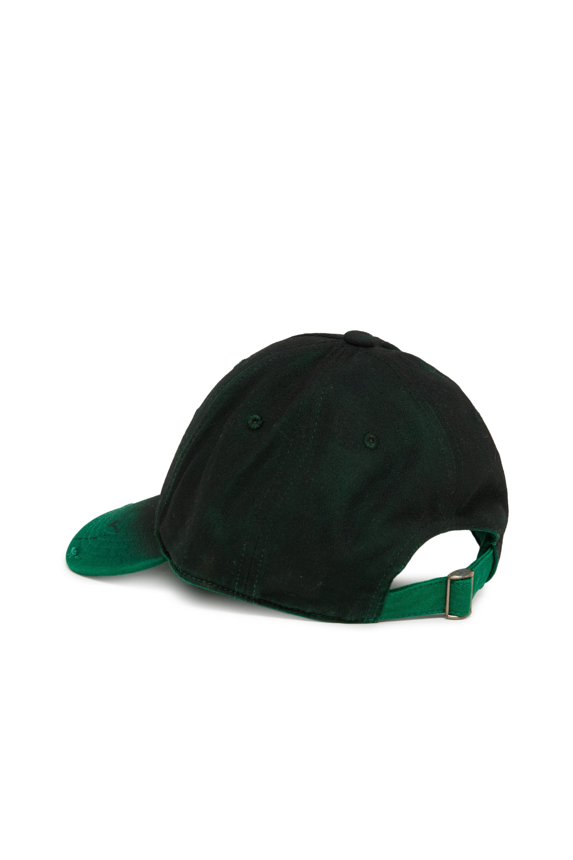 Baseball cap with logo