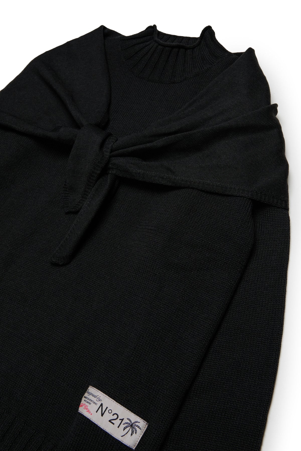Crew-neck pullover with logo