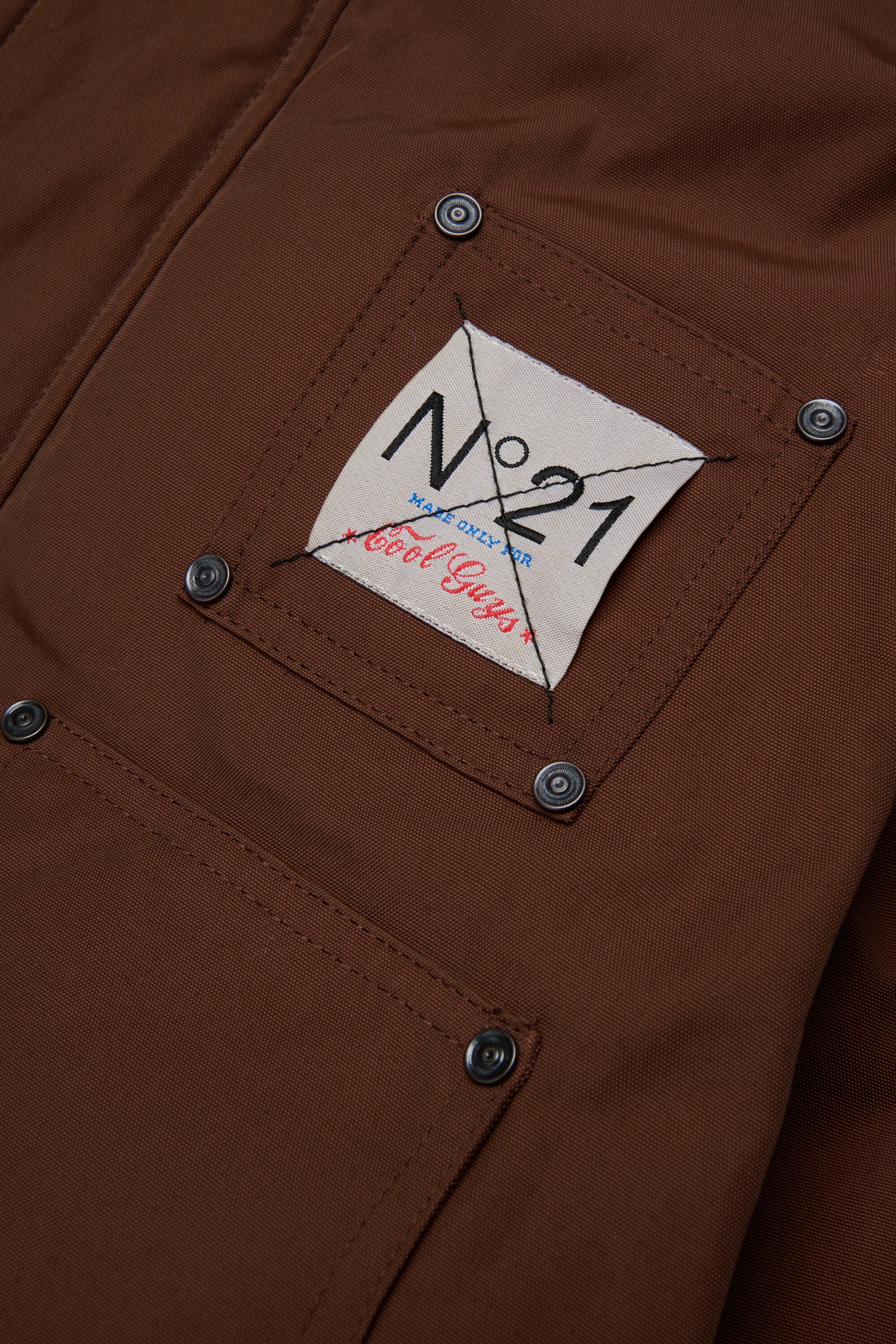 Padded jacket with printed logo