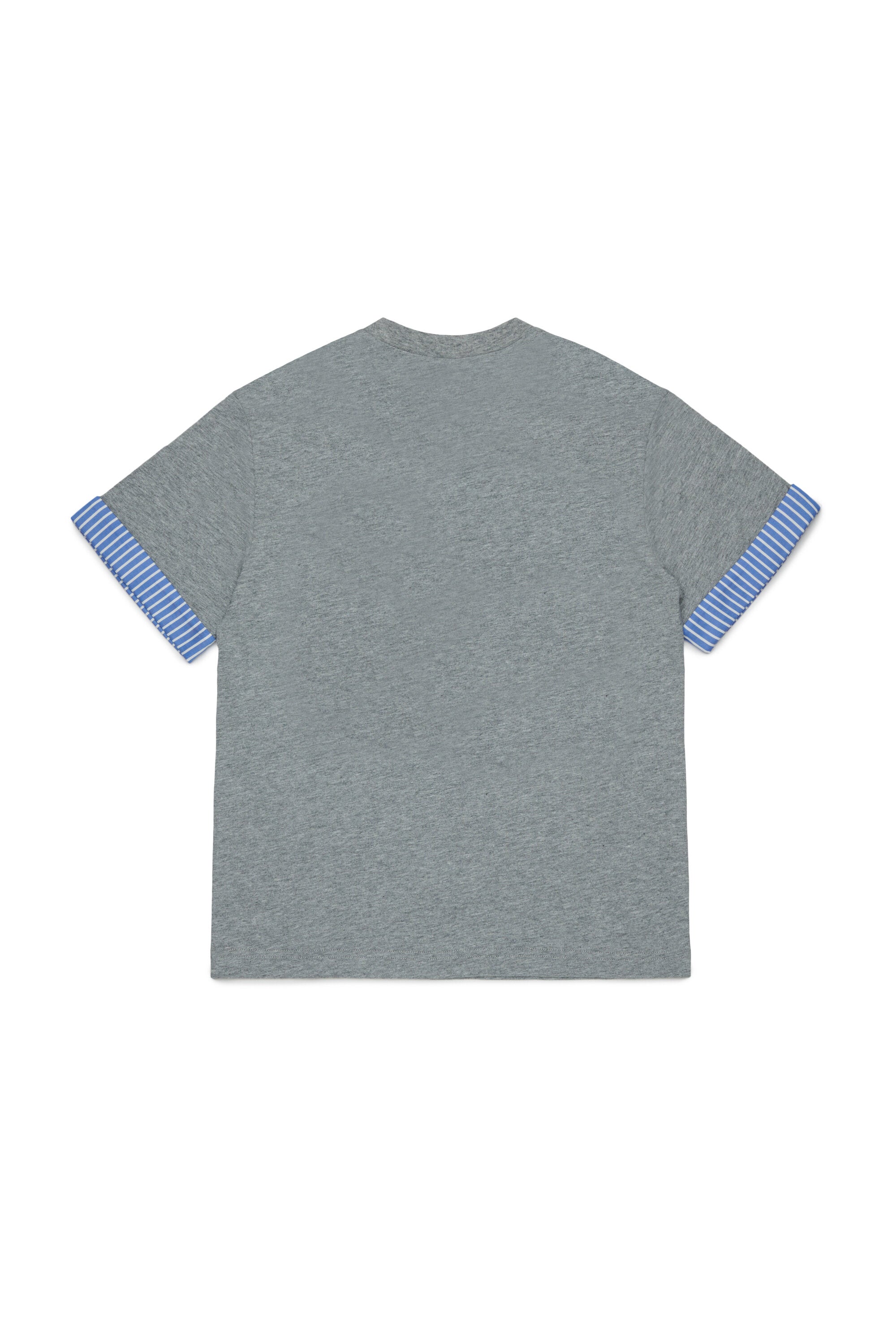 プリント入りTシャツ、ストライプ柄の袖