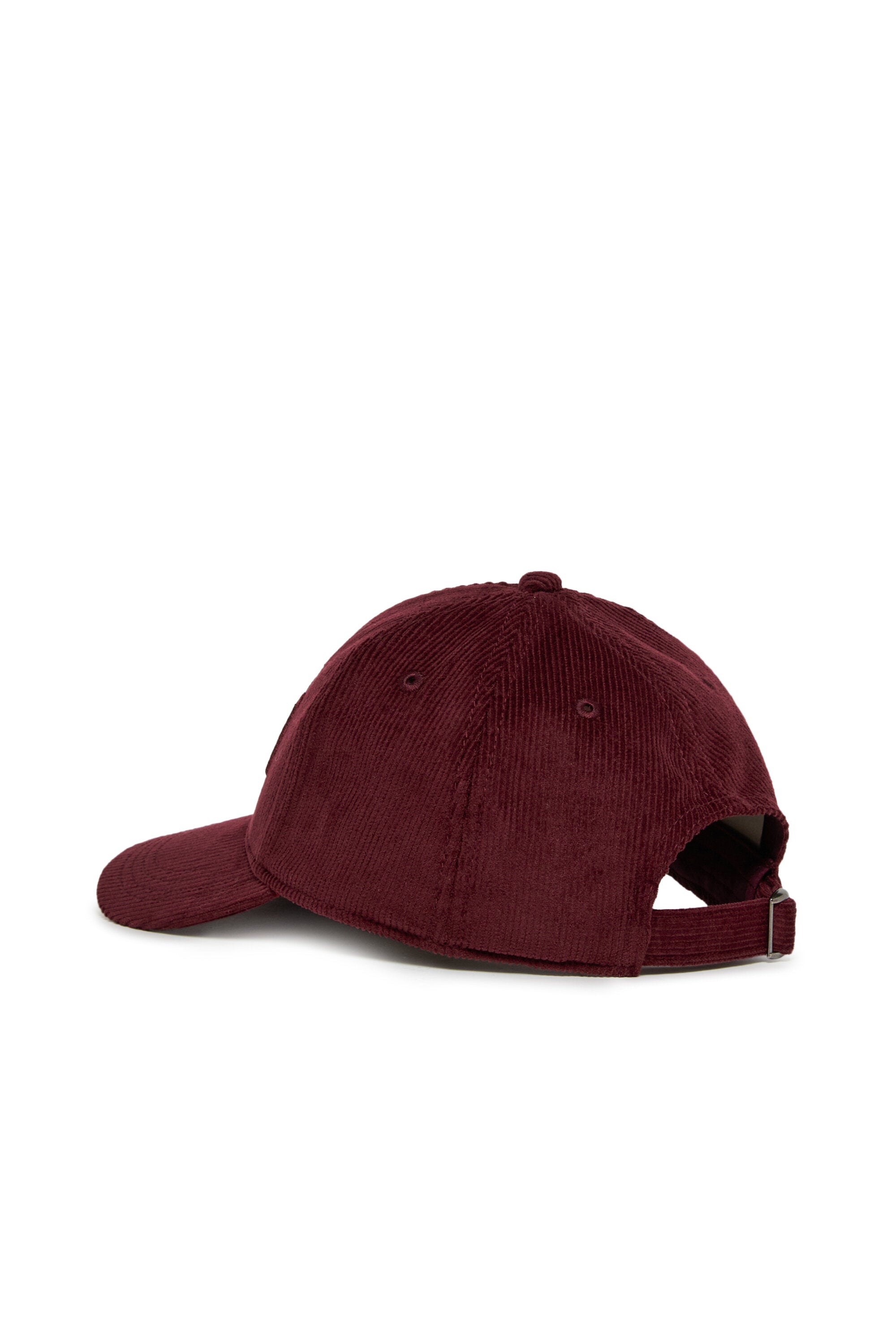 Baseball cap with logo