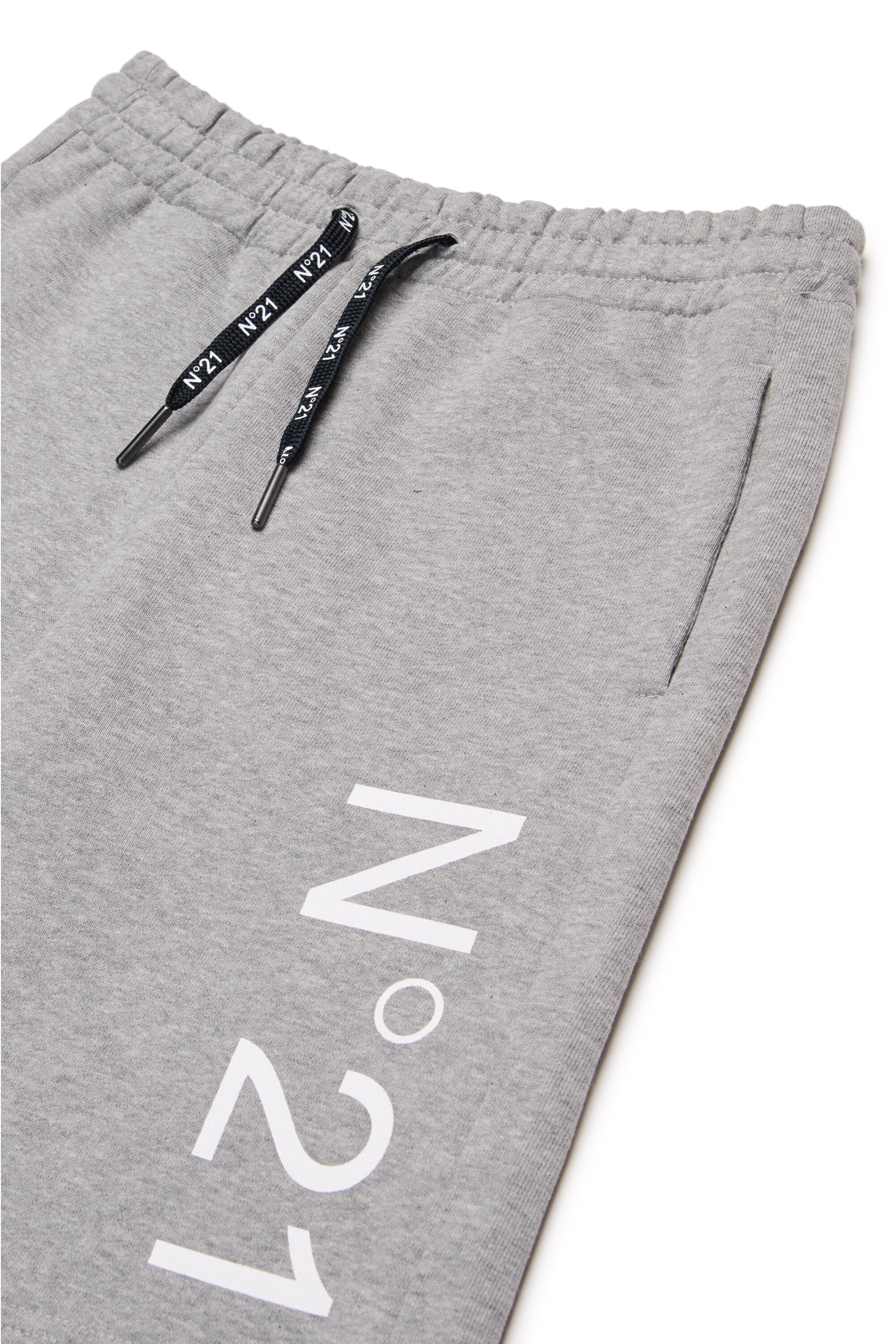 ロゴ入りフリース製ショートパンツ