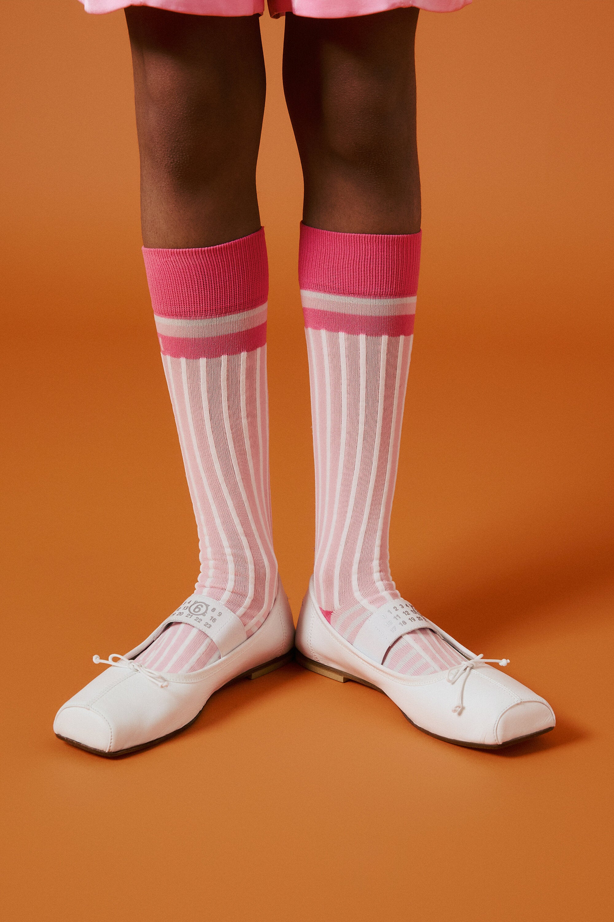 Numericロゴ入りクラシックレザーバレエシューズ