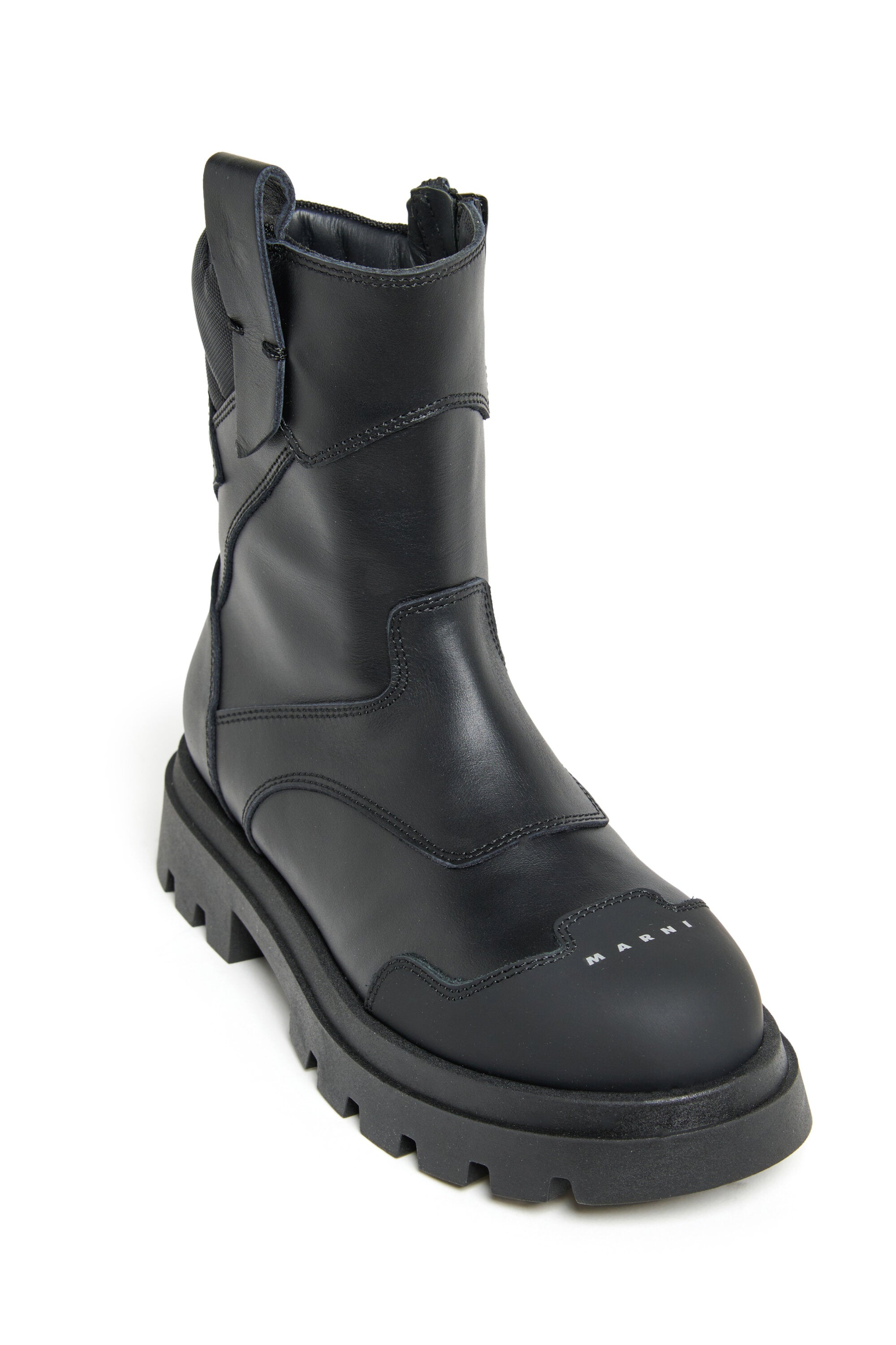 ロゴ入りローレザーブーツ