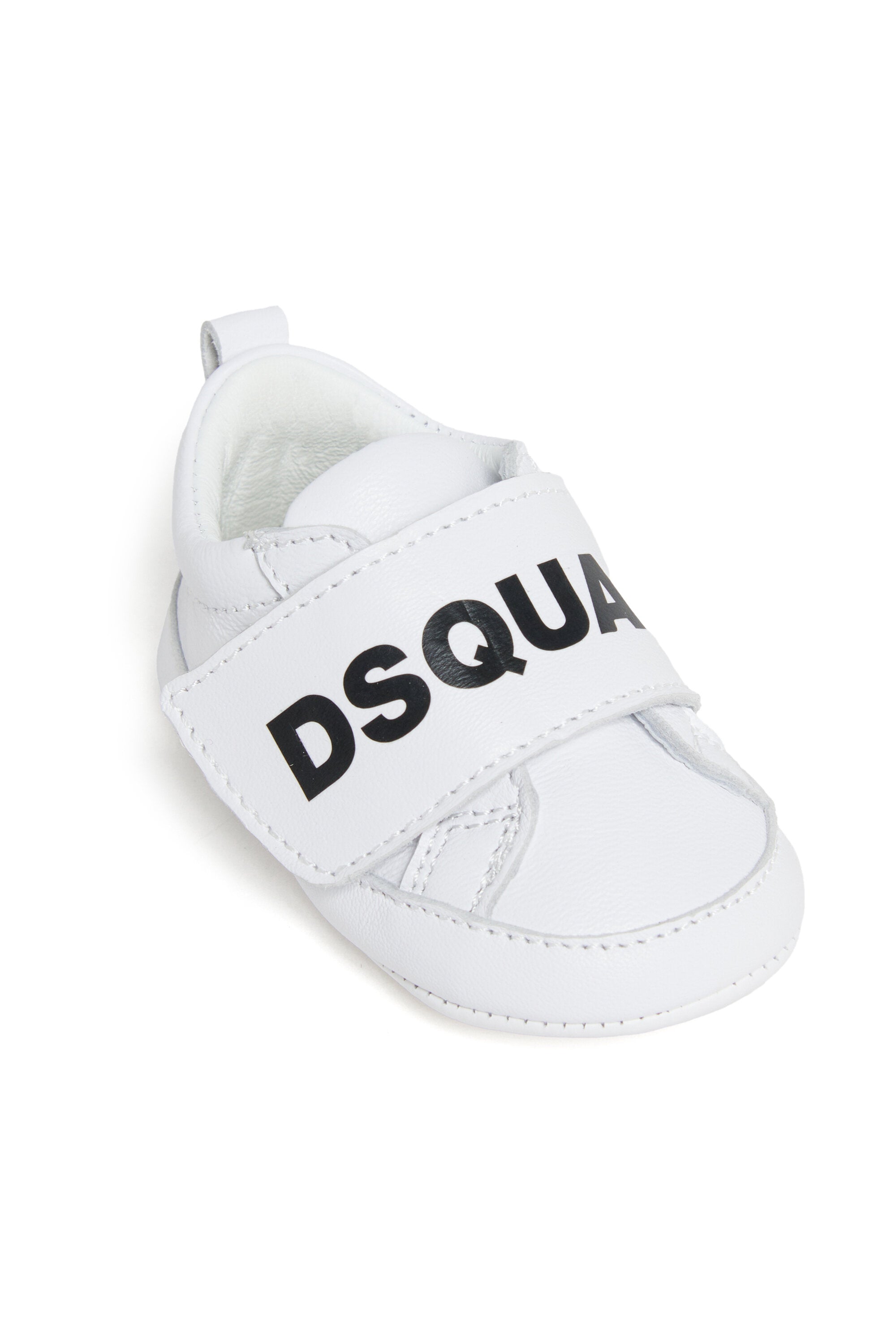 Low leather sneakers with strap